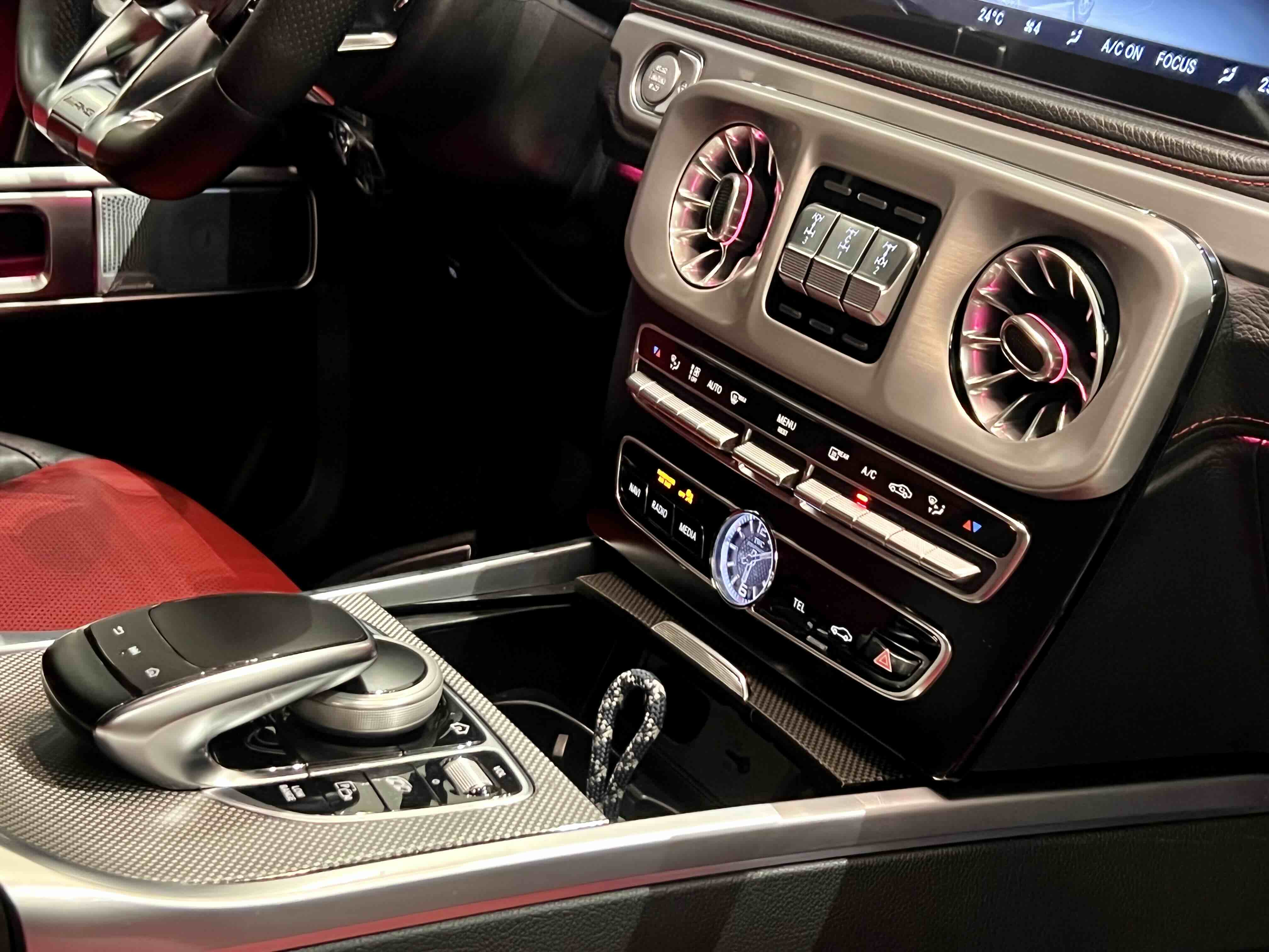 Mercedes-Benz G AMG 2018 car image #16