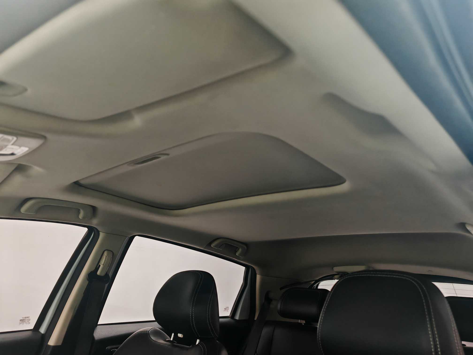 Vision X3 2019 immagine di auto #16