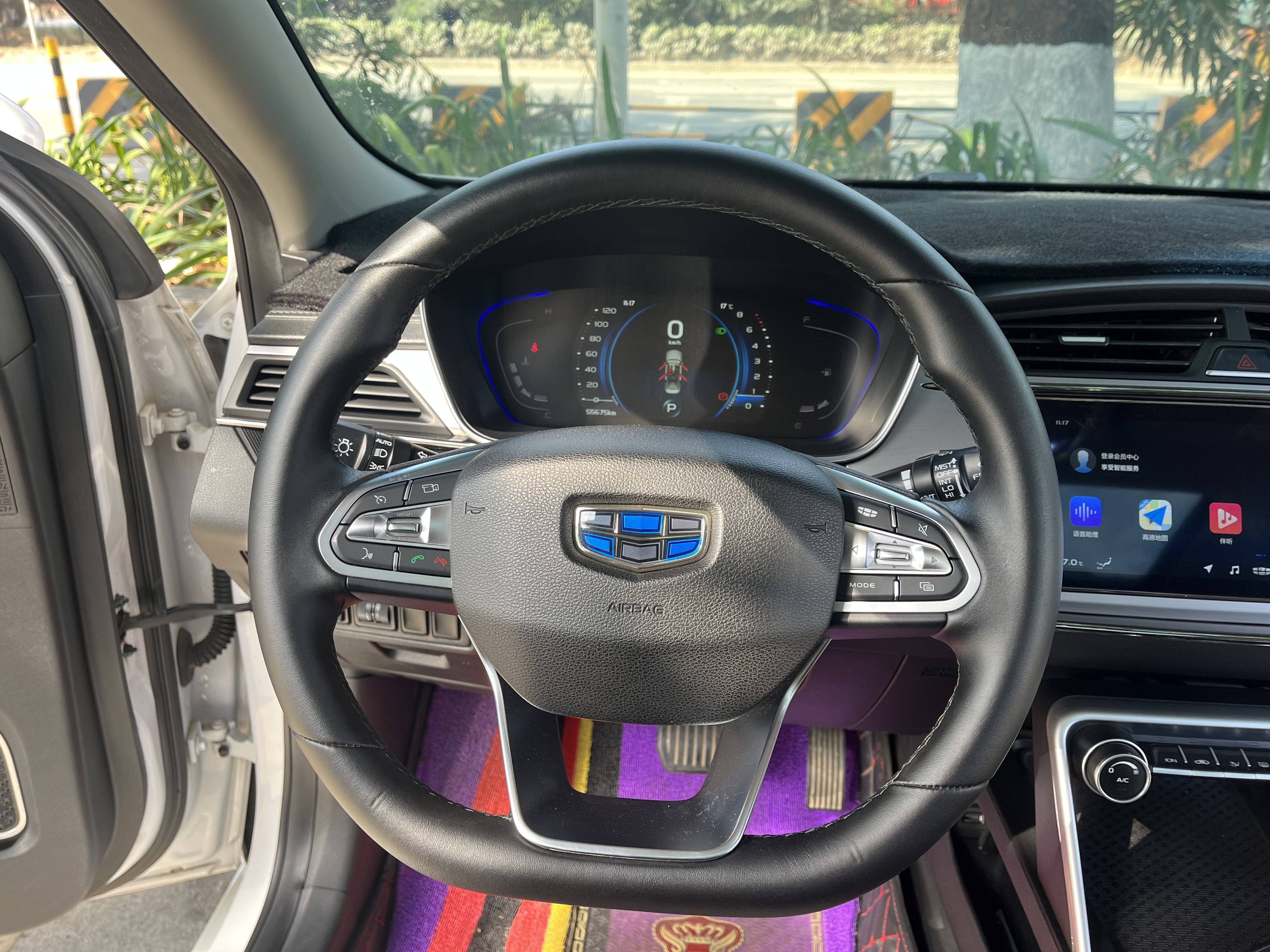 GEELY Binray 2019 car image #16