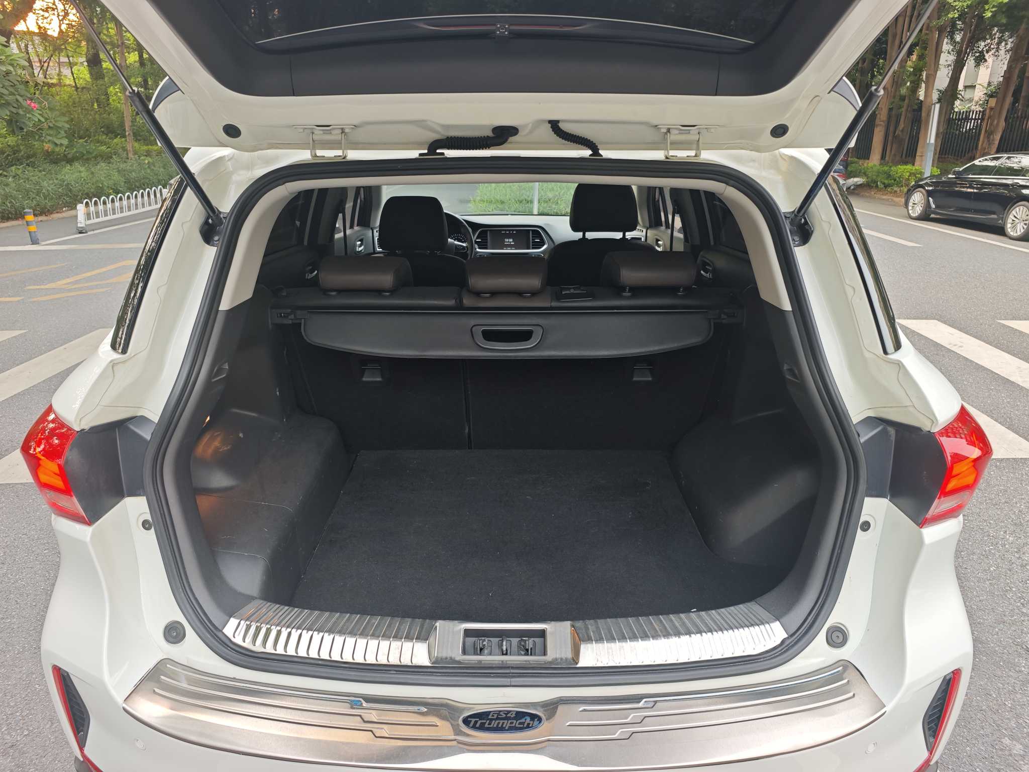 GAC Trumpchi GS4 New Energy 2018 car image #16