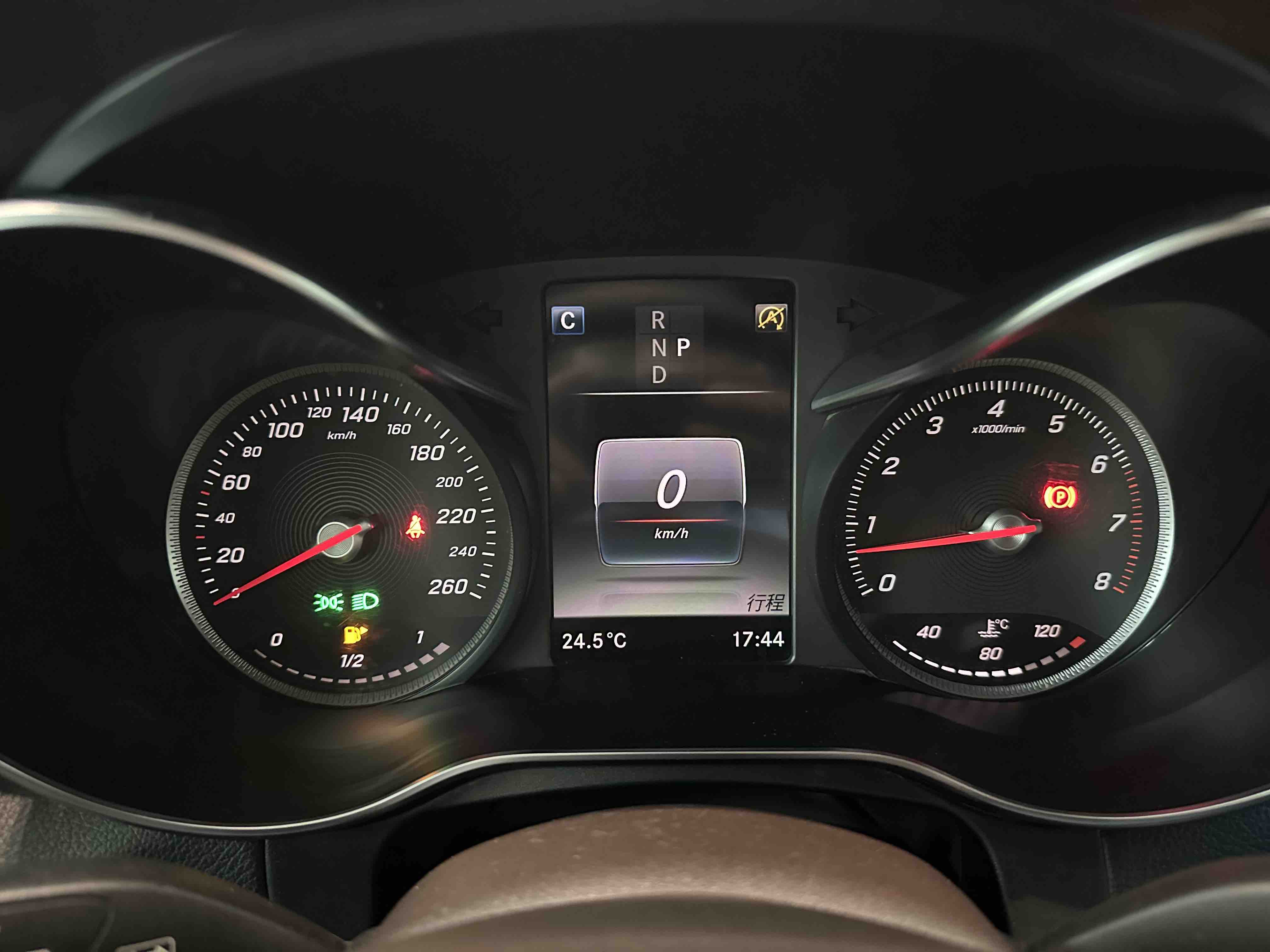 奔驰 奔驰GLC 2018 汽车图片 #16