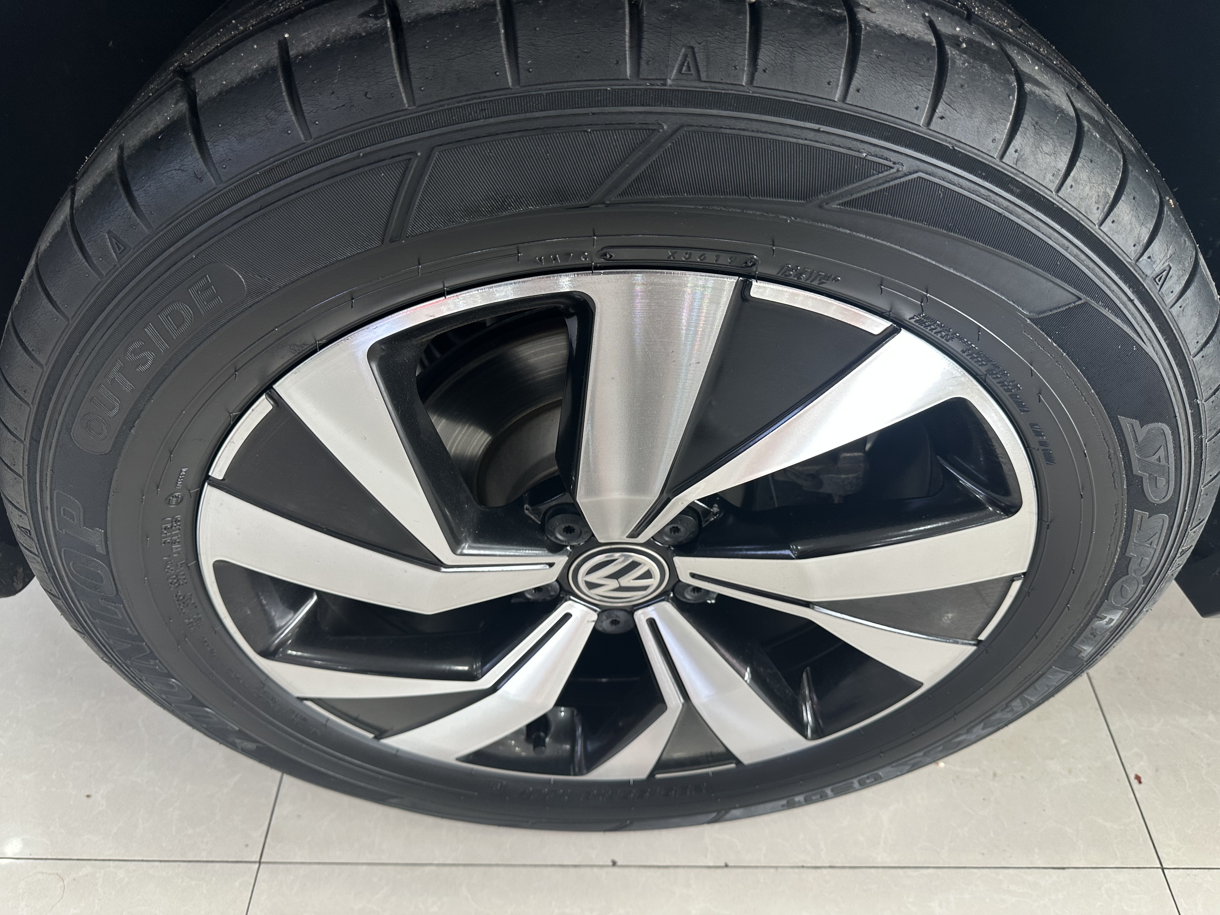 Volkswagen Tayron 2019 car image #16