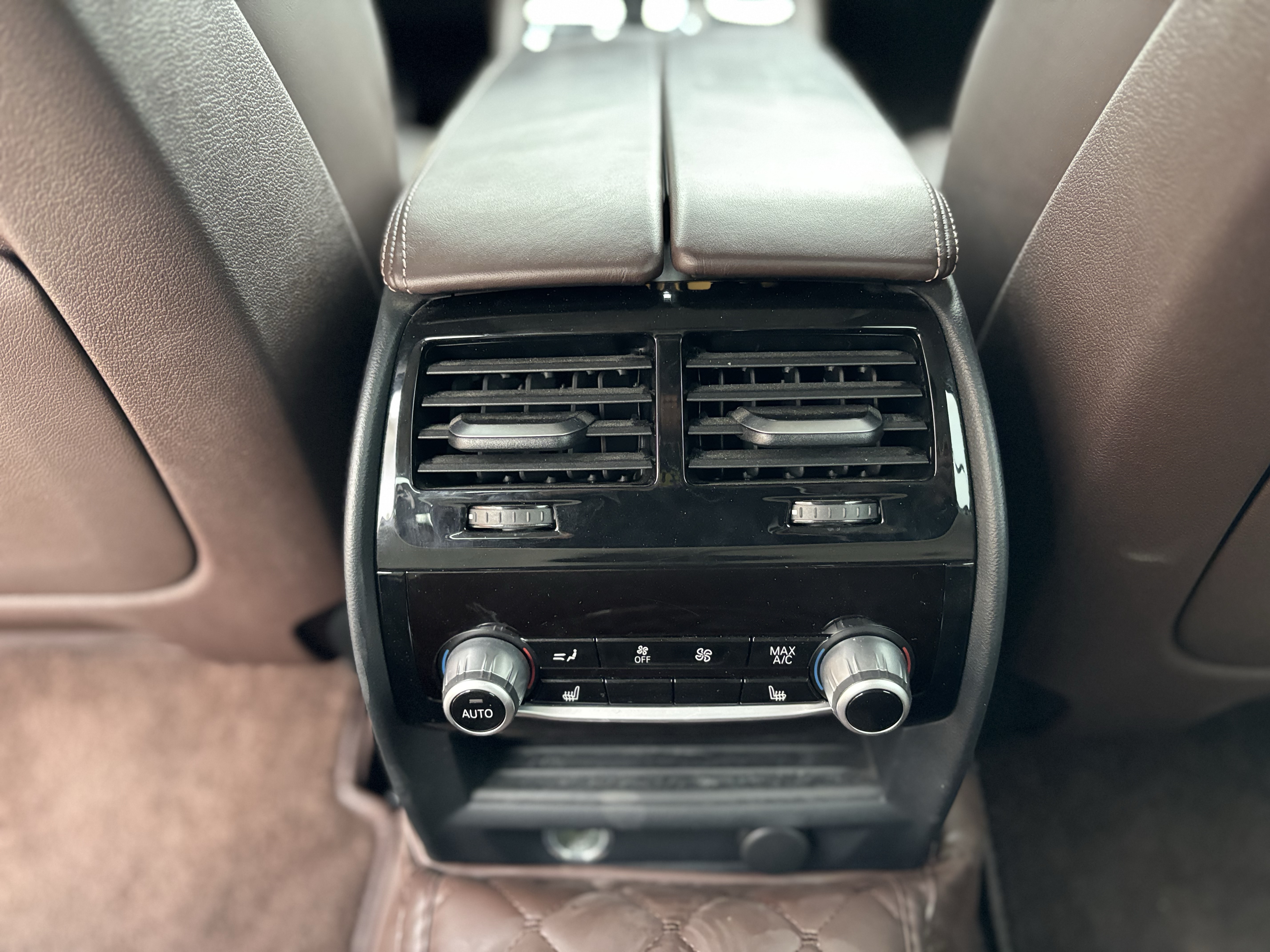 BMW 5 Series 2019 #16 BMW 5 Series 2019 car image #16