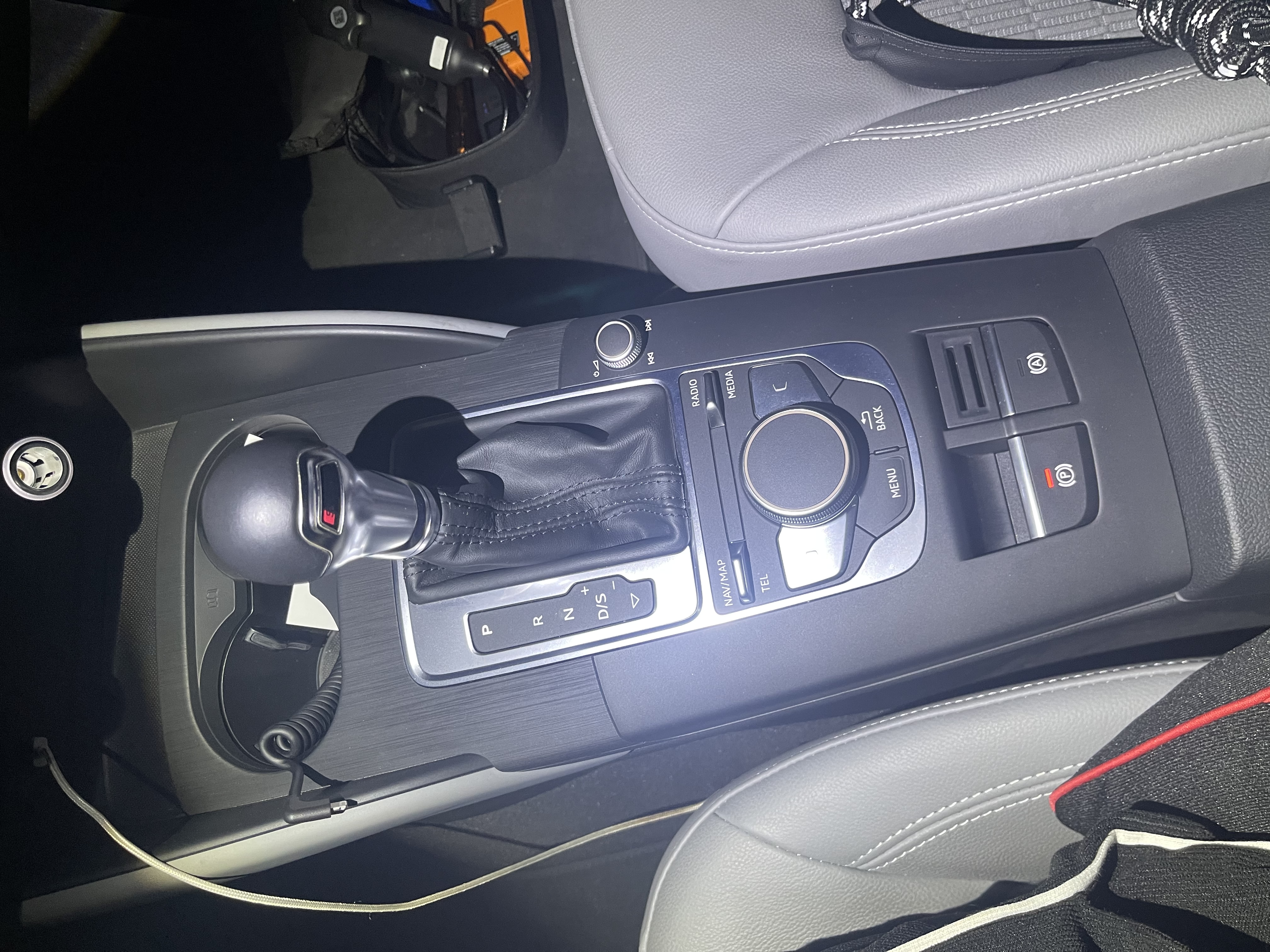 Audi A3 2019 car image #16