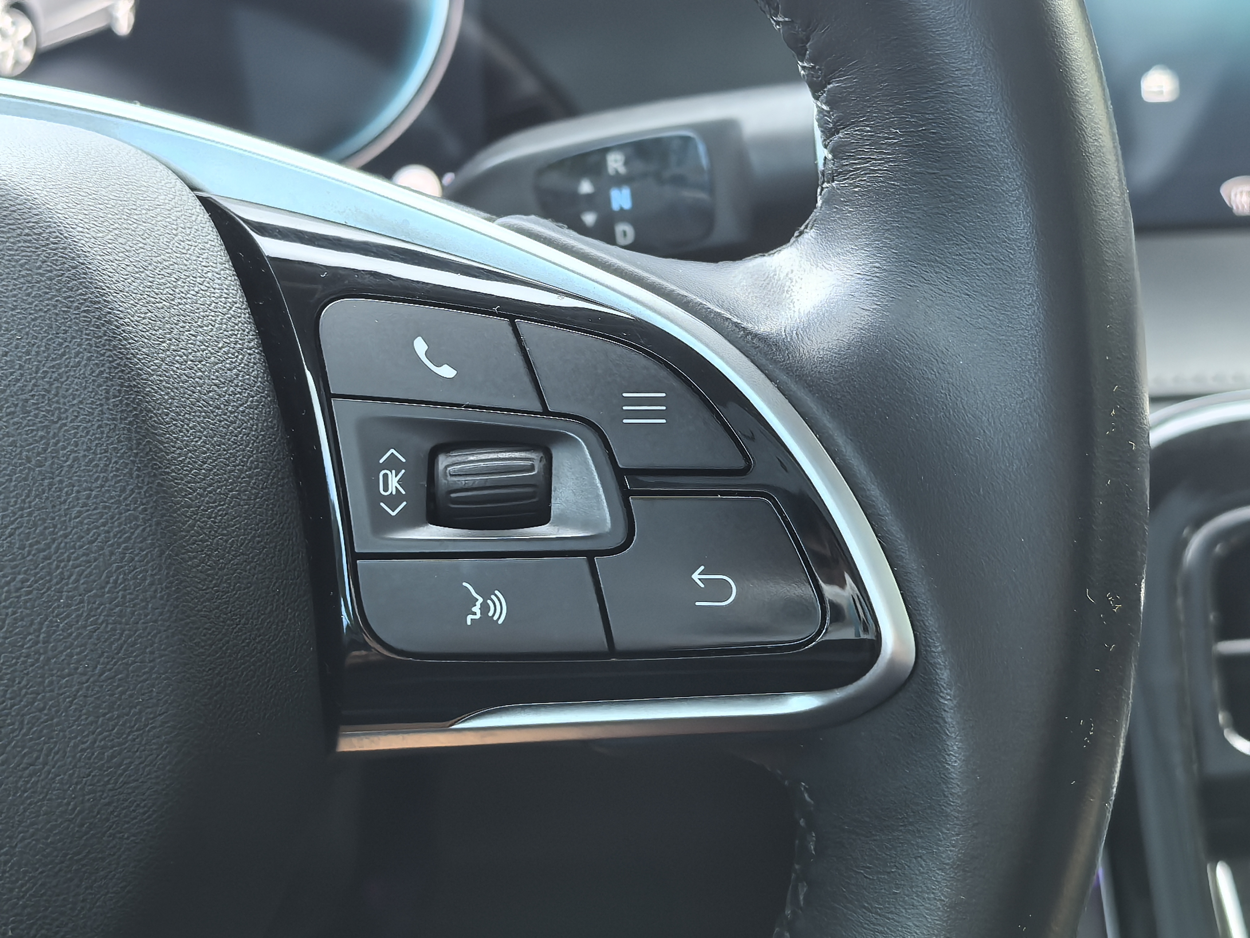 零跑汽车 零跑S01 2020 汽车图片 #16