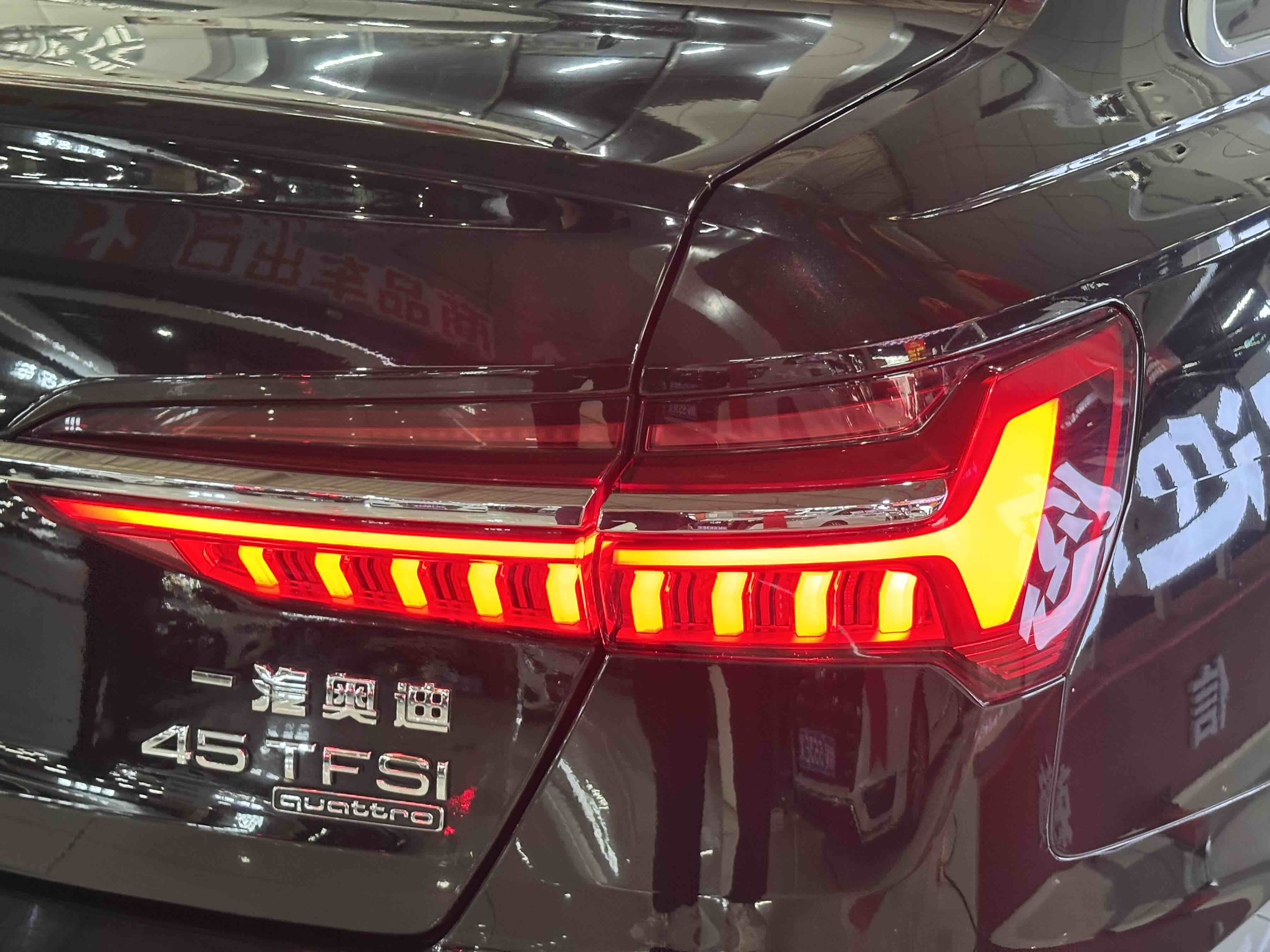 Audi A6L 2019 car image #16