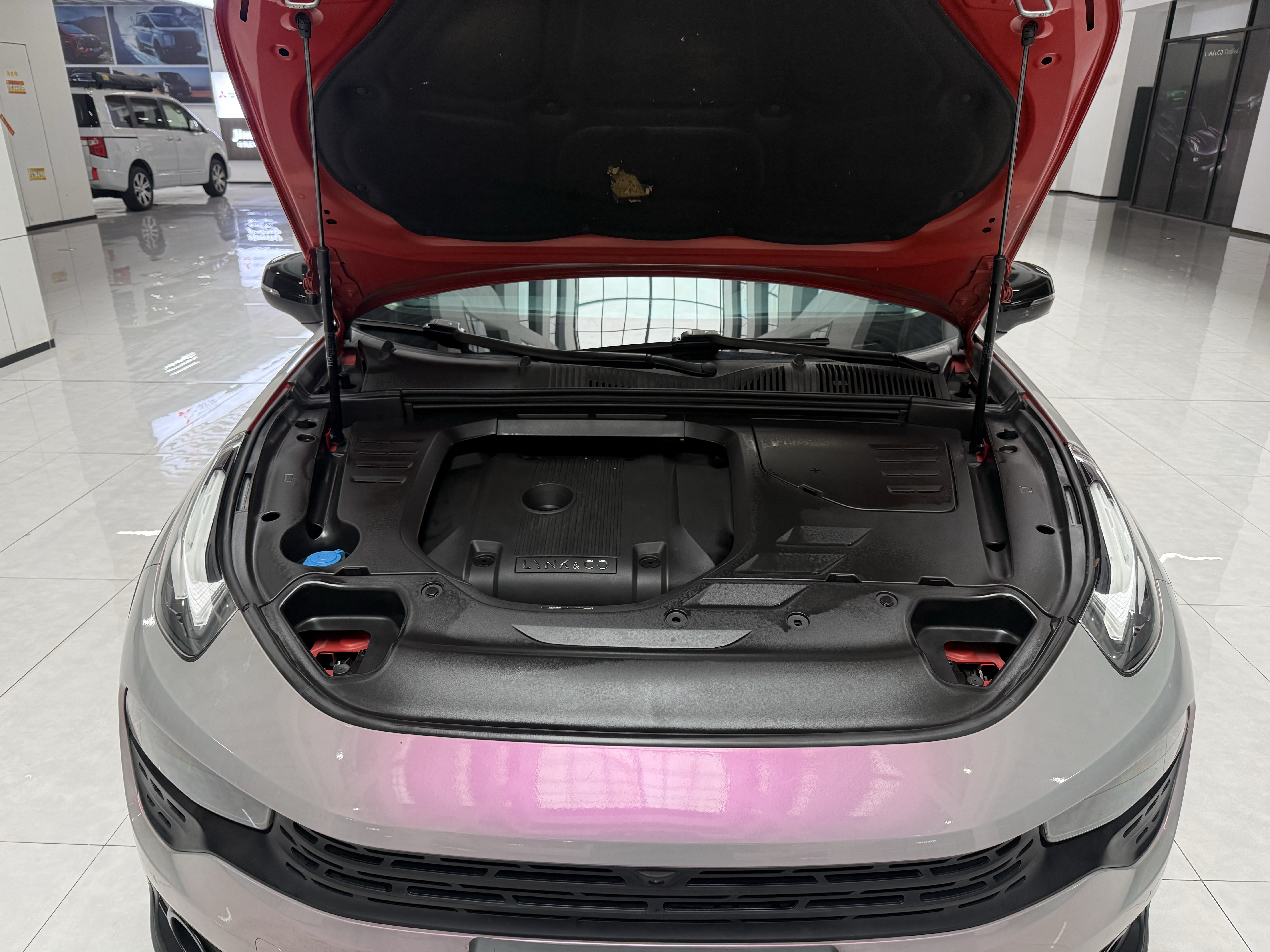 Lynk & Co 02 2019 car image #16