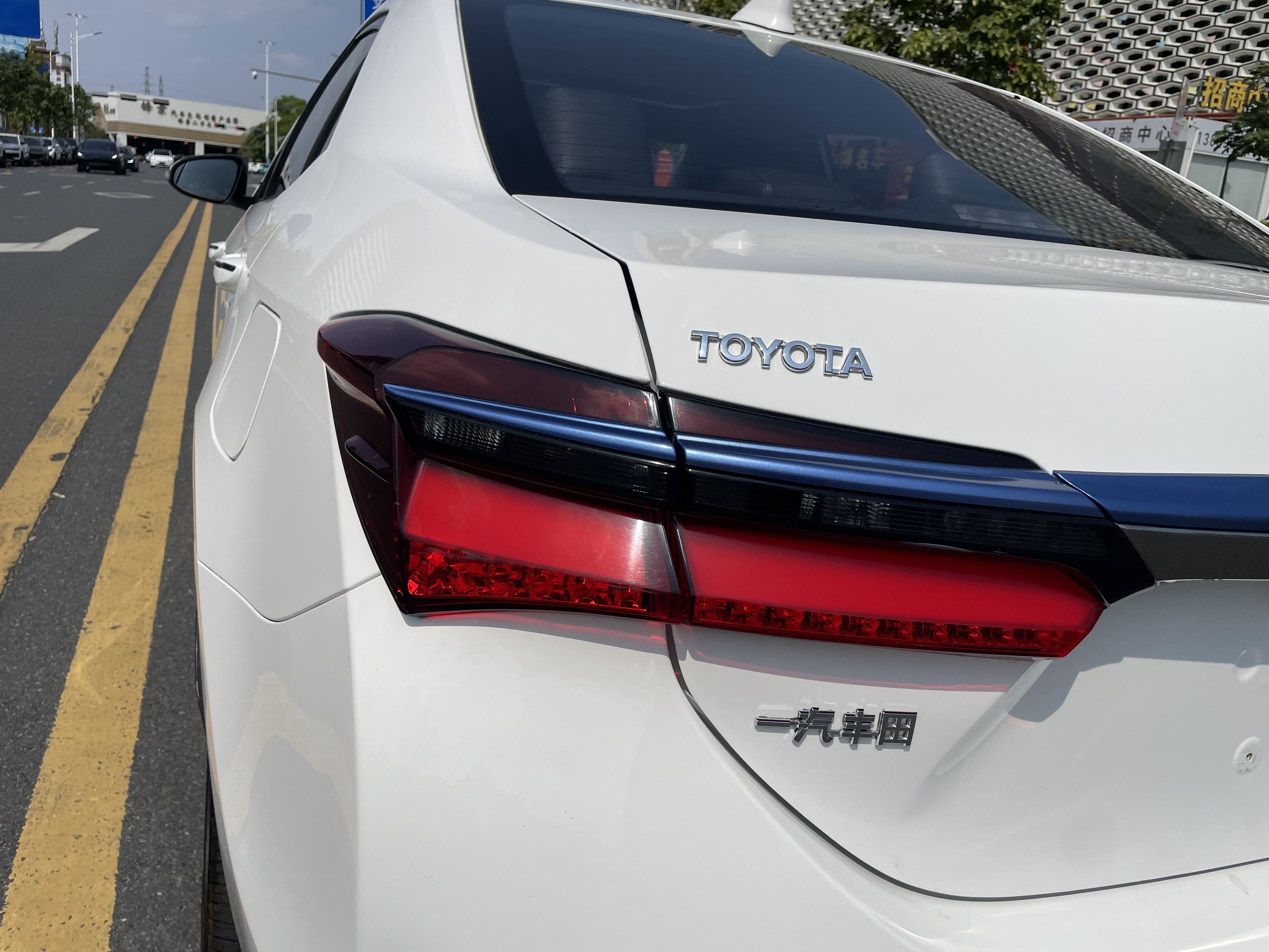 Toyota Corolla Hybird E+ 2019 car image #16