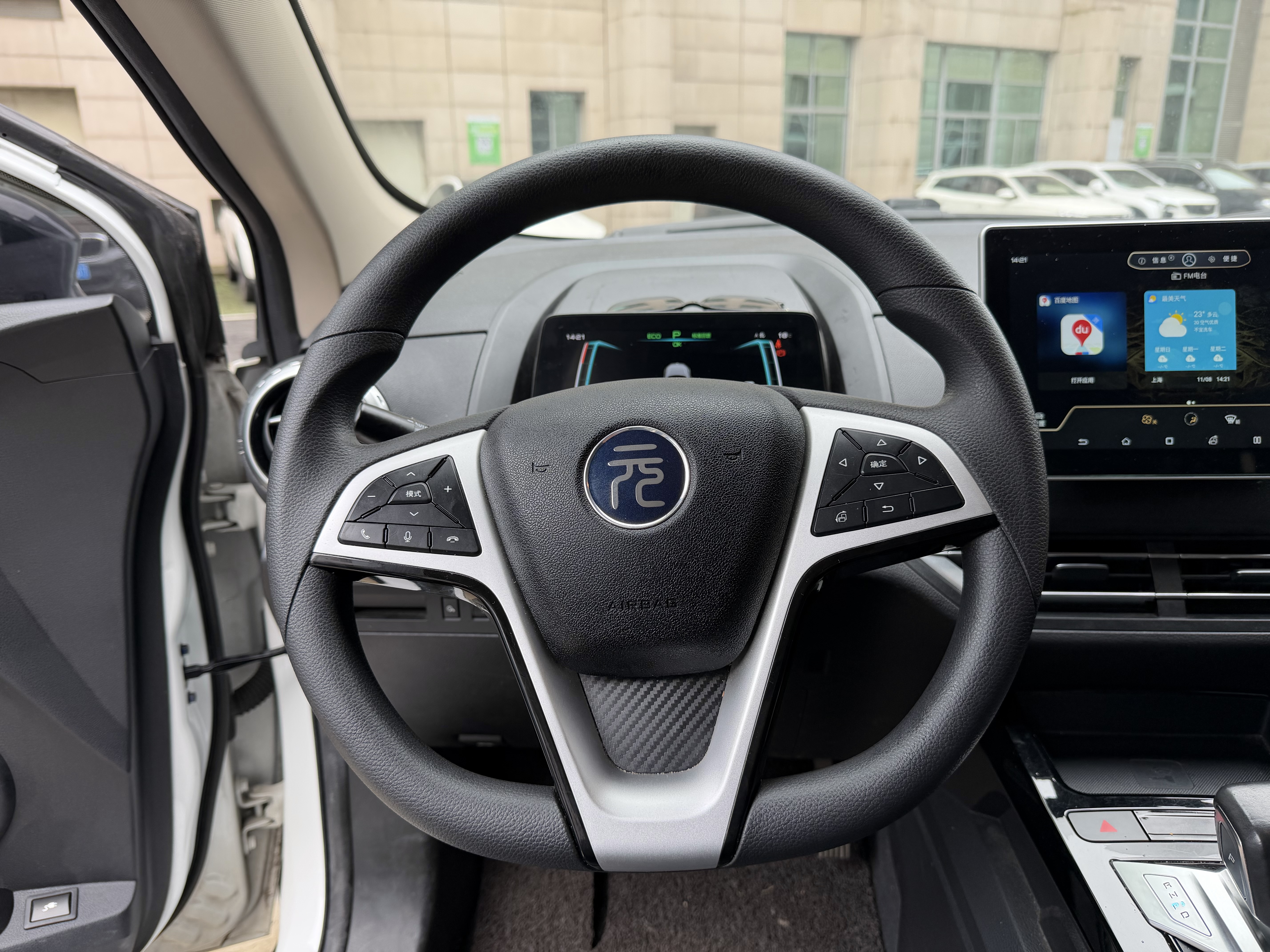 BYD Yuan New Energy 2019 car image #16