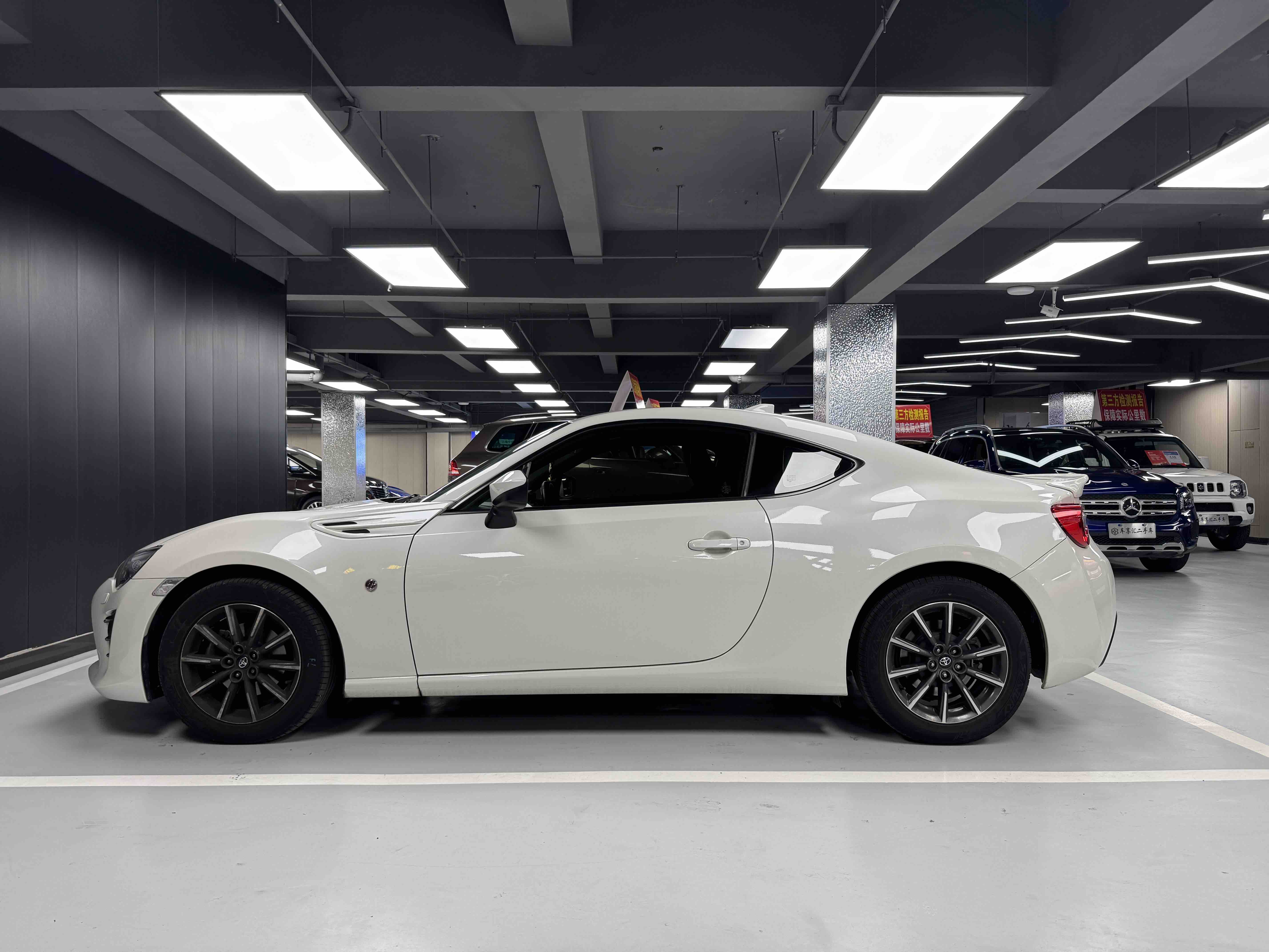 Toyota 86 2019 image de voiture #16
