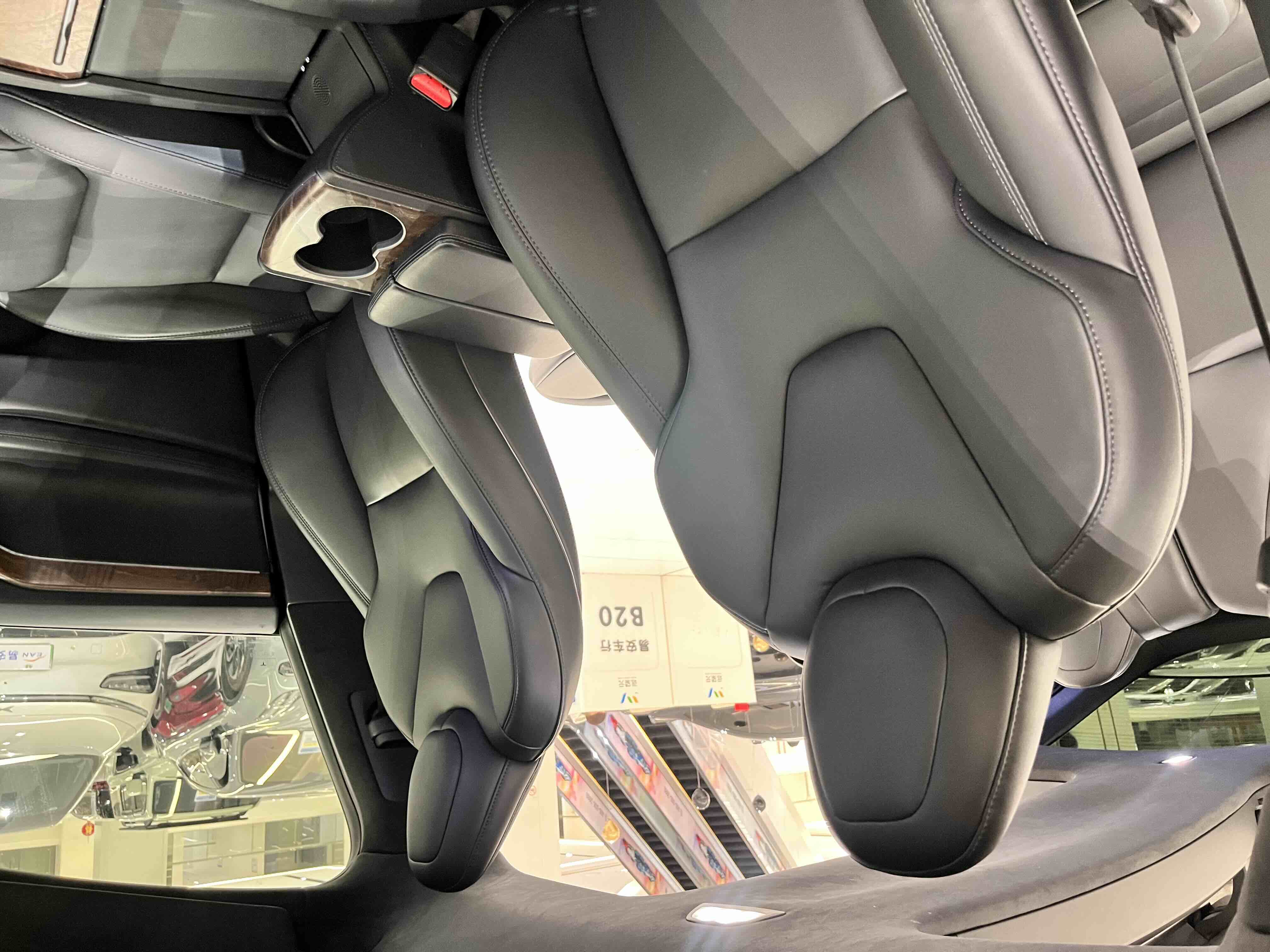 特斯拉 Model X 2020 汽车图片 #16