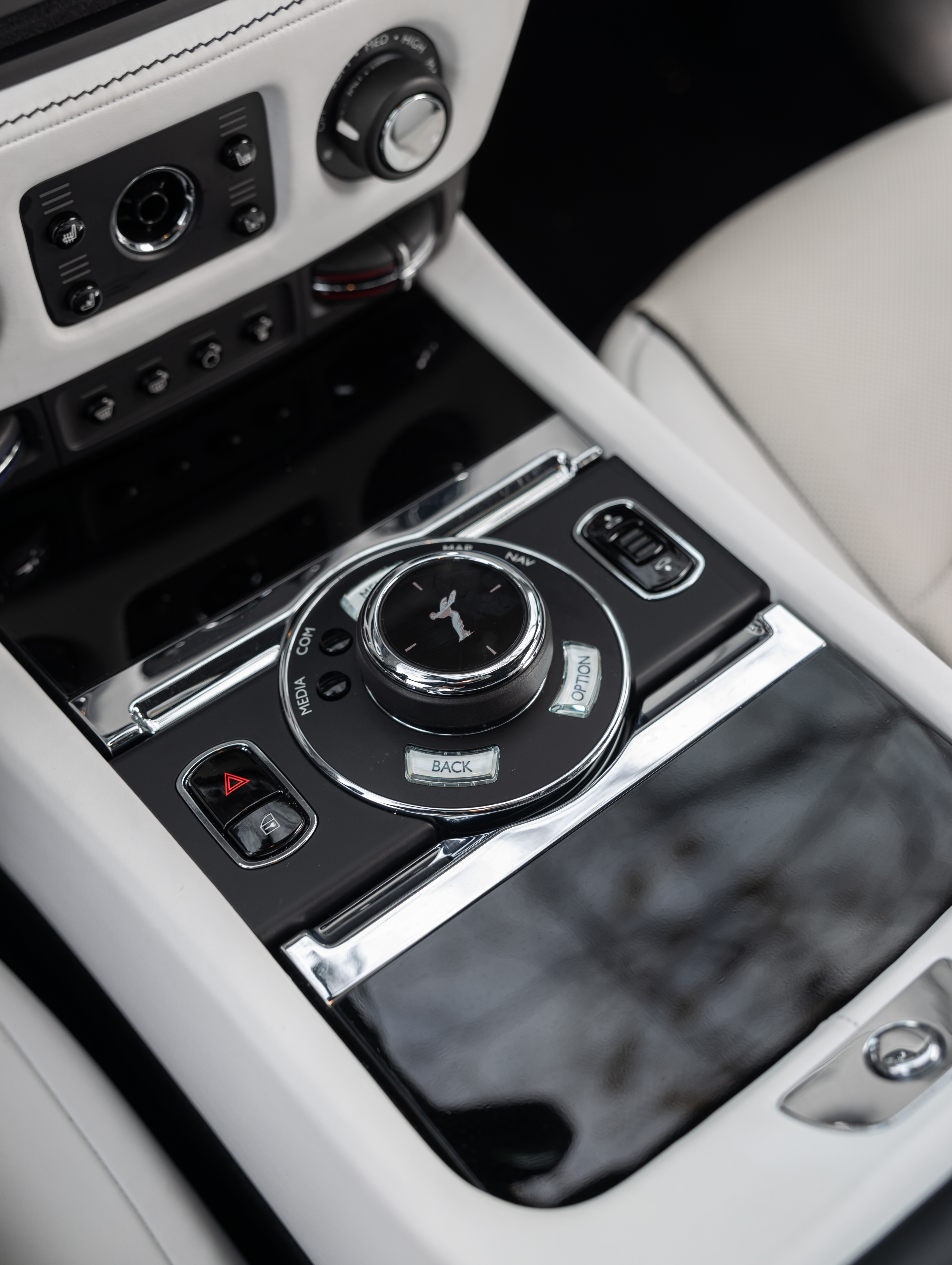 劳斯莱斯 魅影 2024 汽车图片 #16