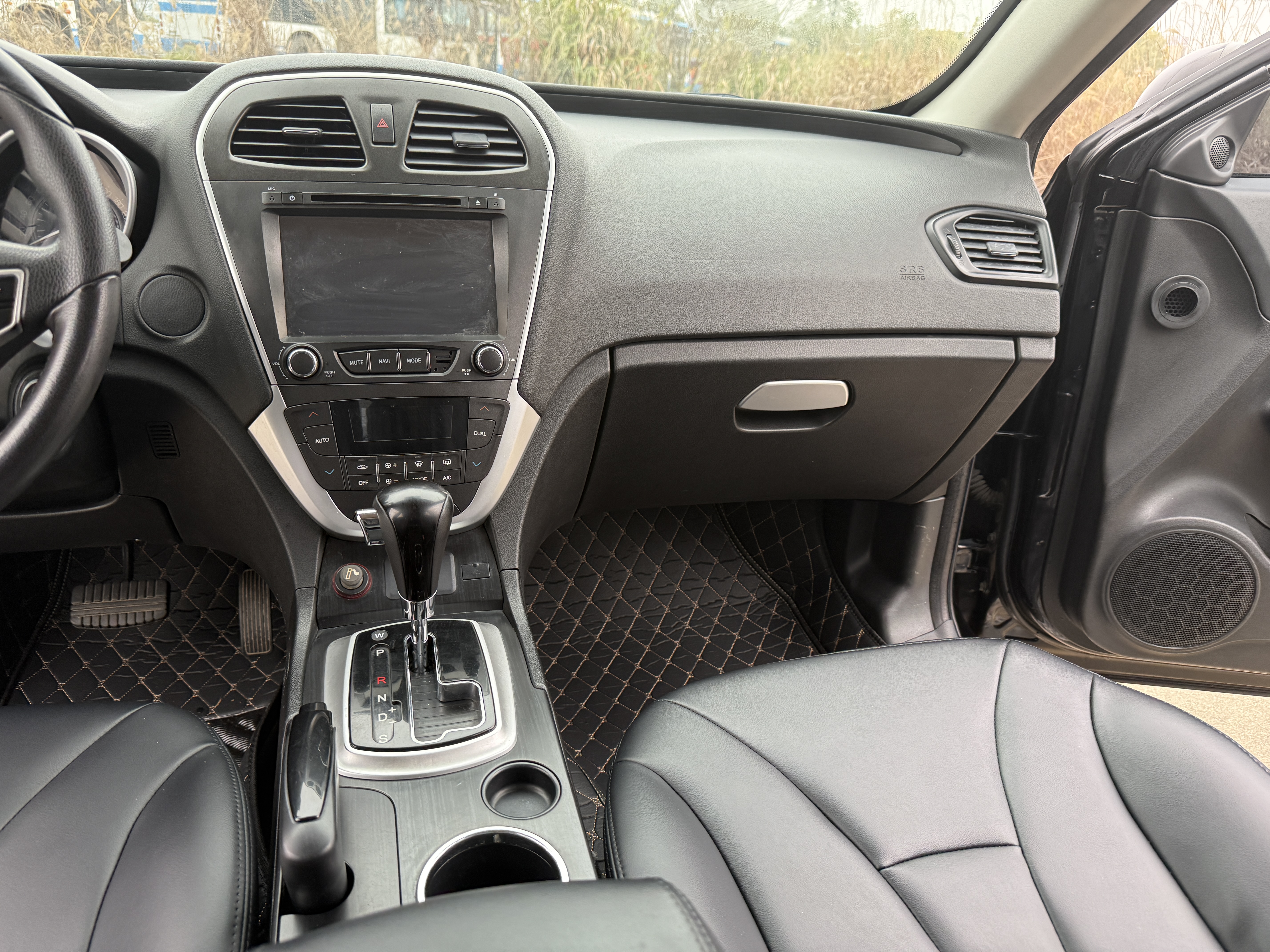 GAC Trumpchi GS5 2014 car image #16