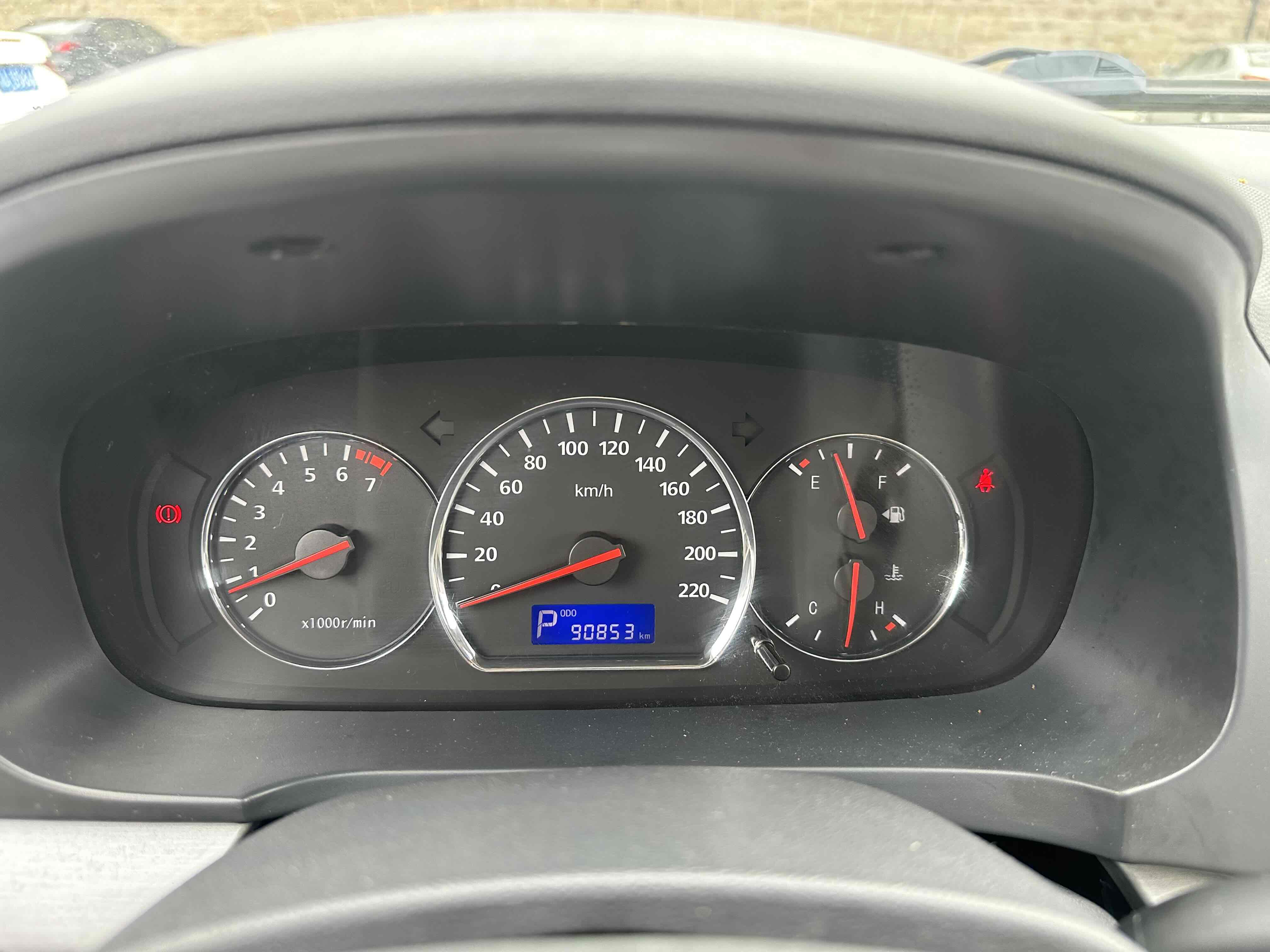 Changan Alsvin V5 2014 #16 Changan Alsvin V5 2014 car image #16