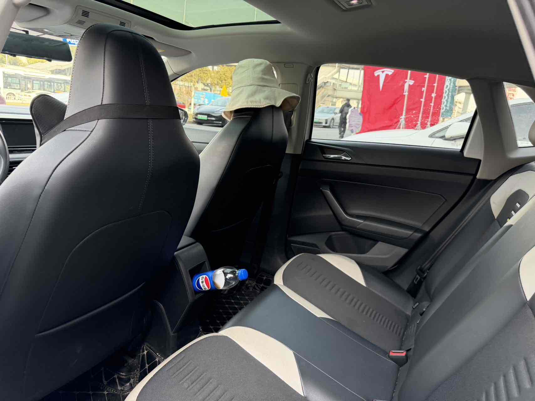 Polo 2020 car image #16
