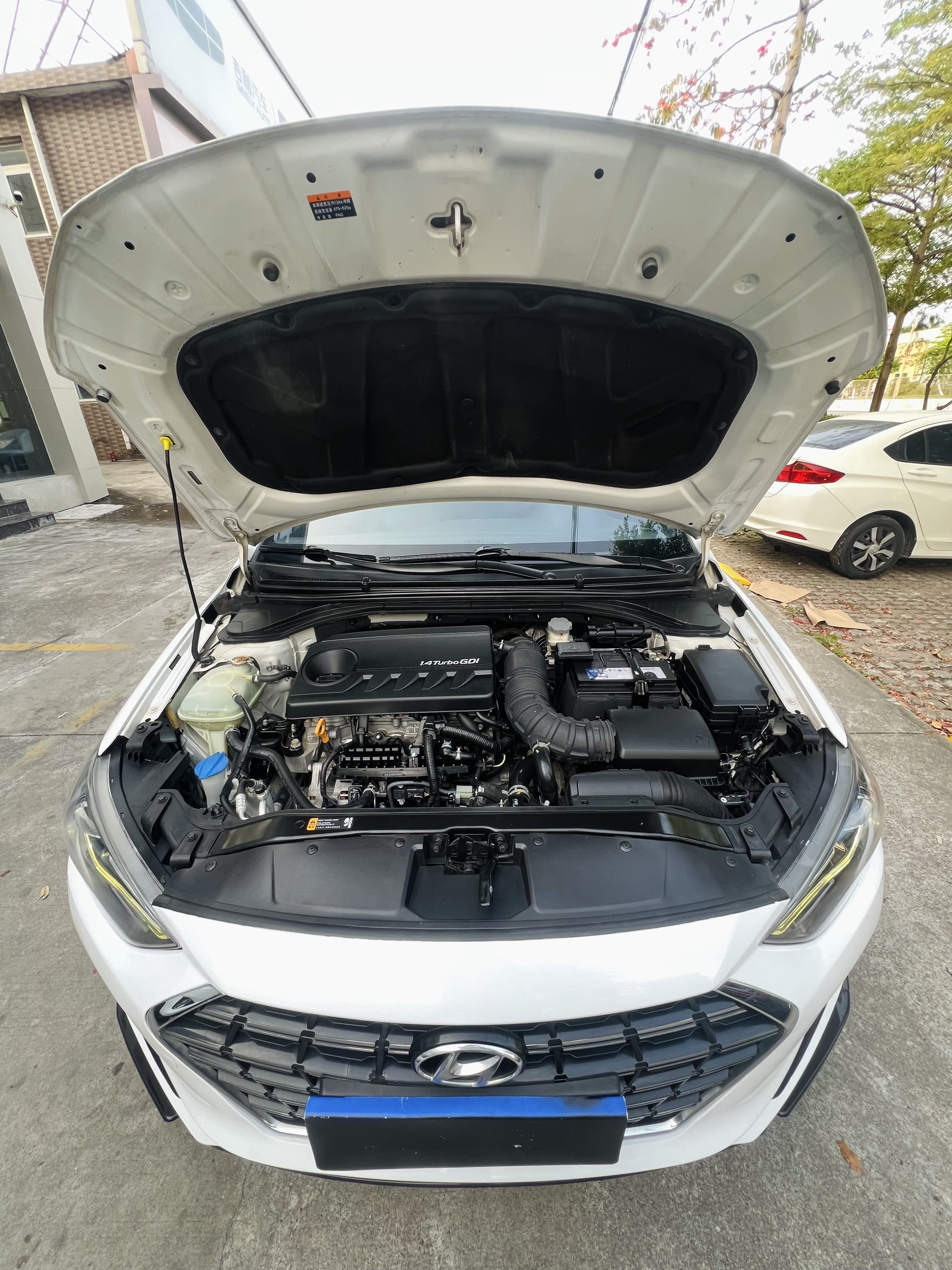 Hyundai Elantra AD 2019 car image #16