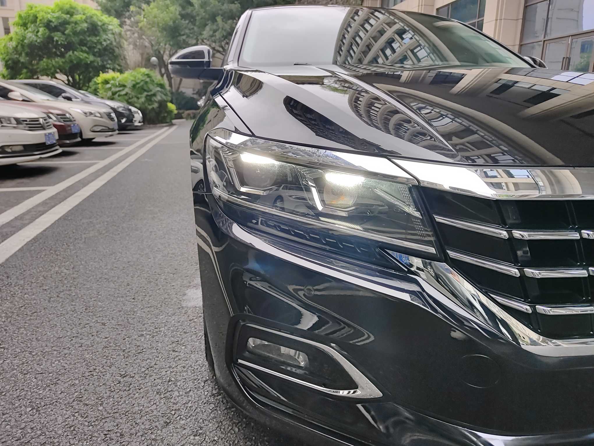 Volkswagen Passat 2019 car image #16