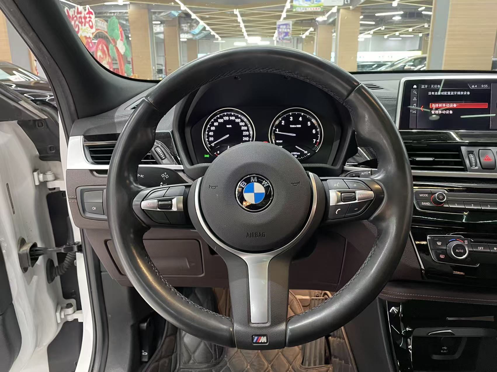 BMW X2 2020 car image #16