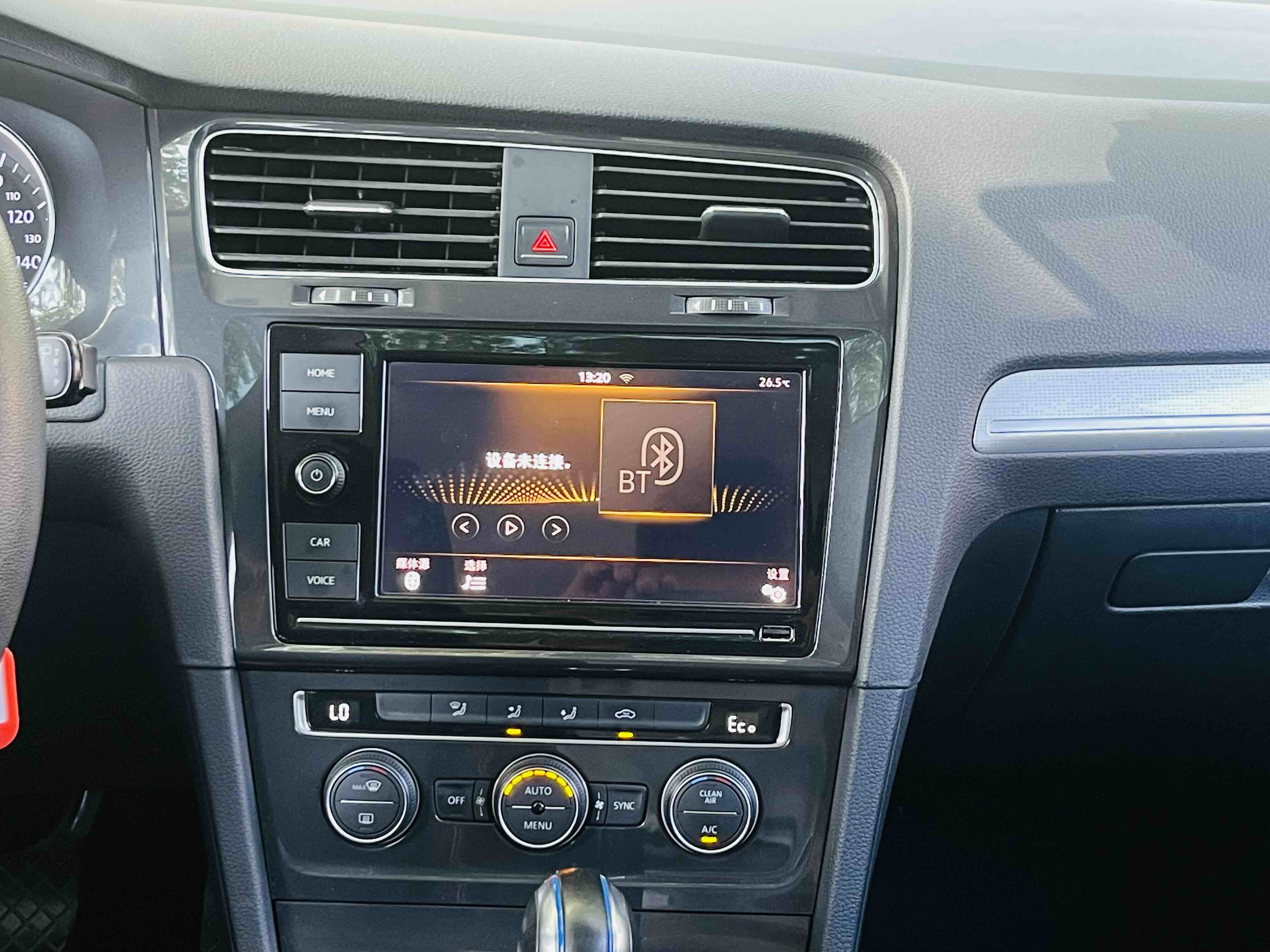 Volkswagen Golf Pure Electric 2021 imagen de coche #16