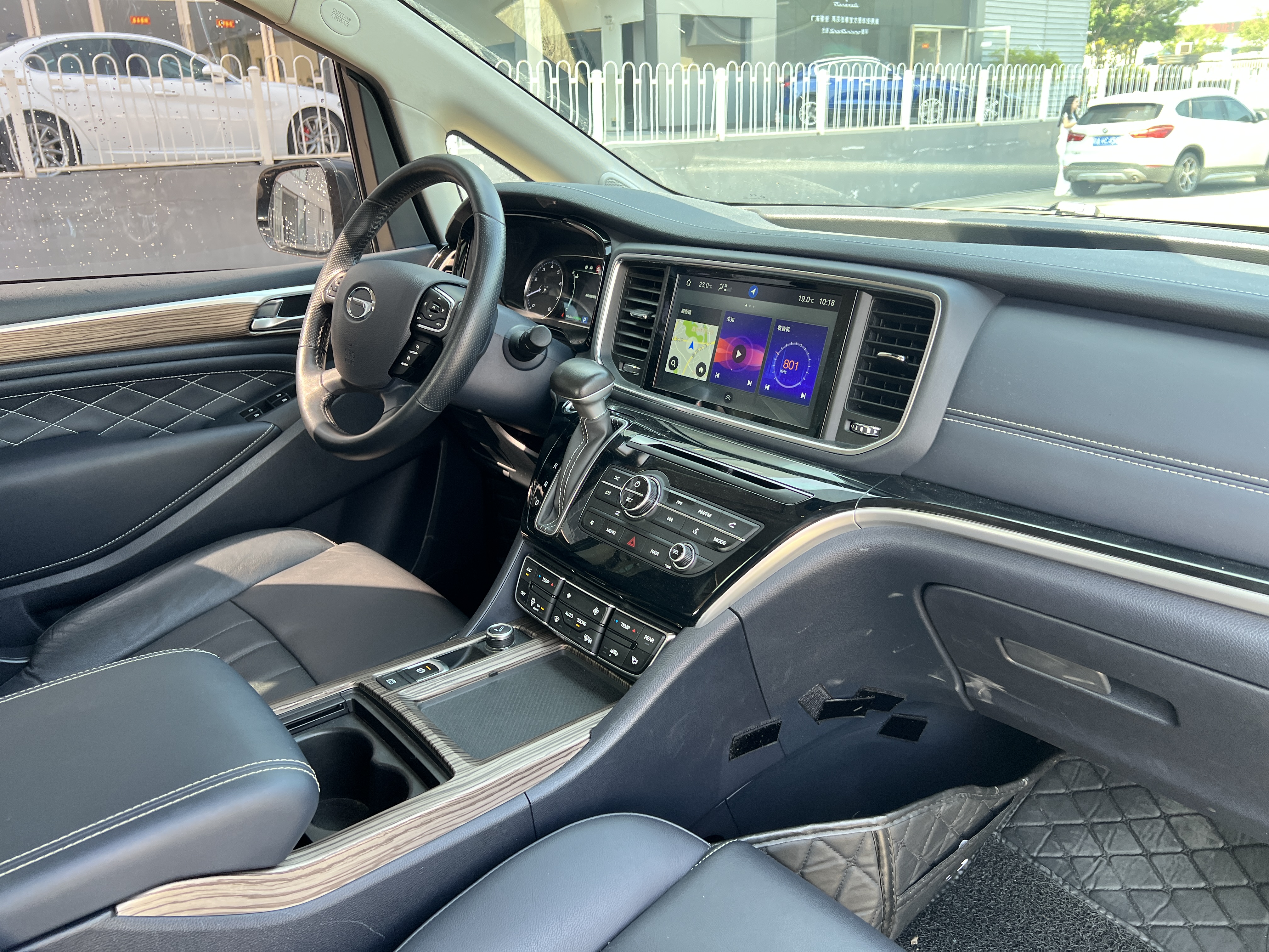 广汽传祺 传祺M8 2020 汽车图片 #16