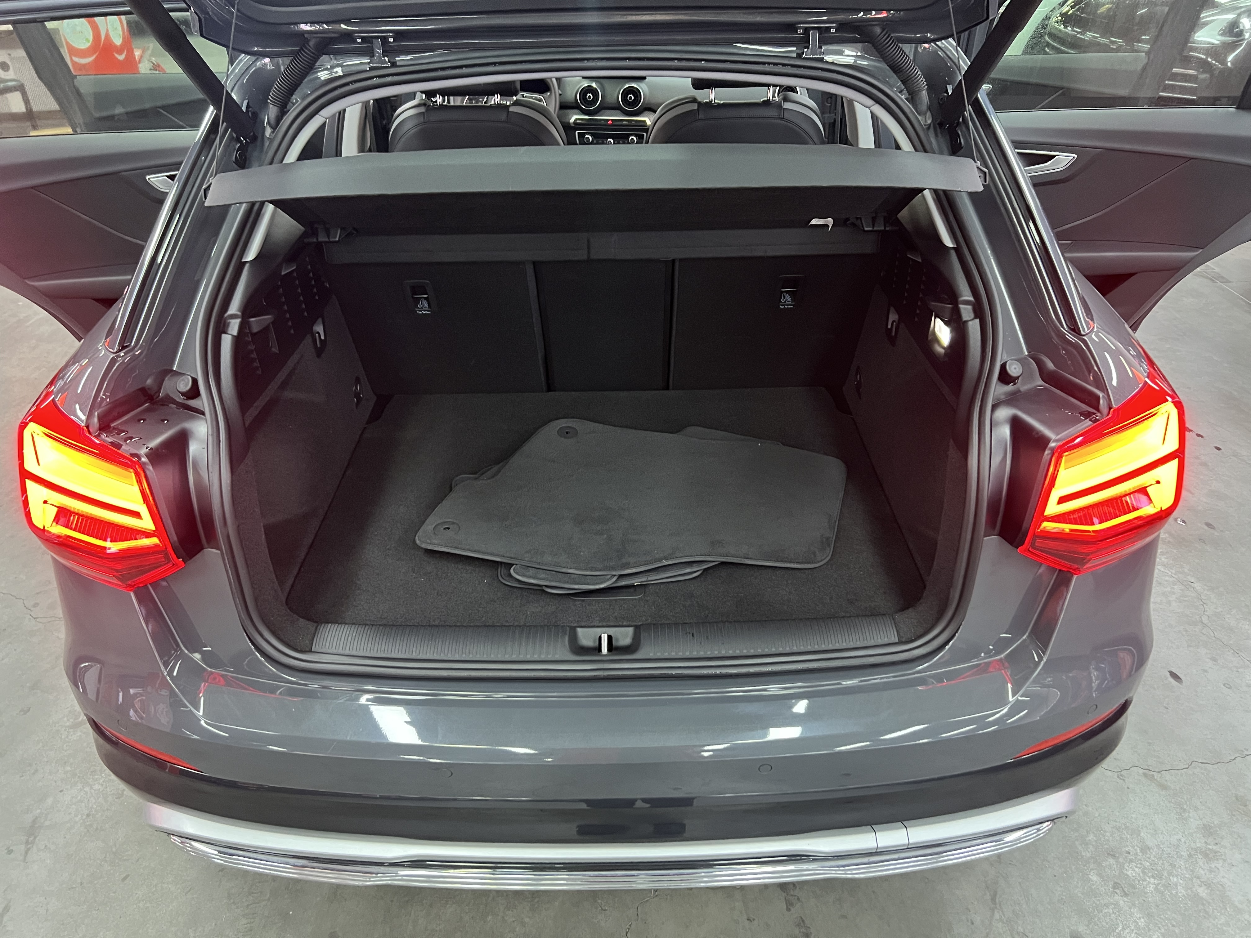 Audi Q2L e-tron 2021 car image #16