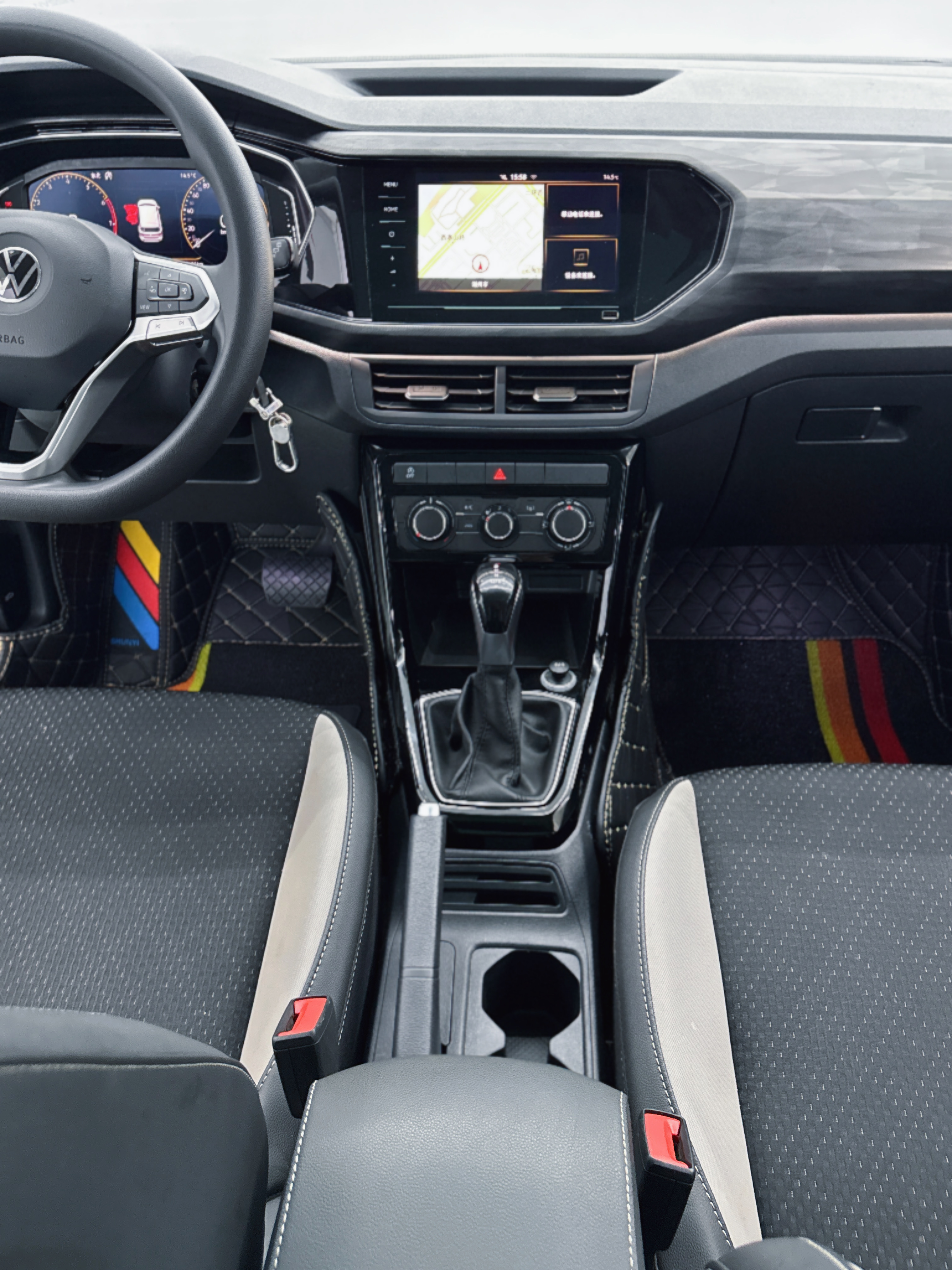 Tacqua 2021 car image #16