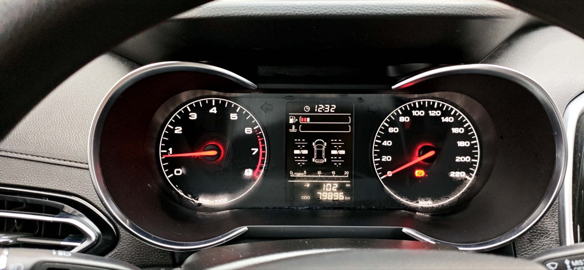 X70M 2020 #16 X70M 2020 car image #16