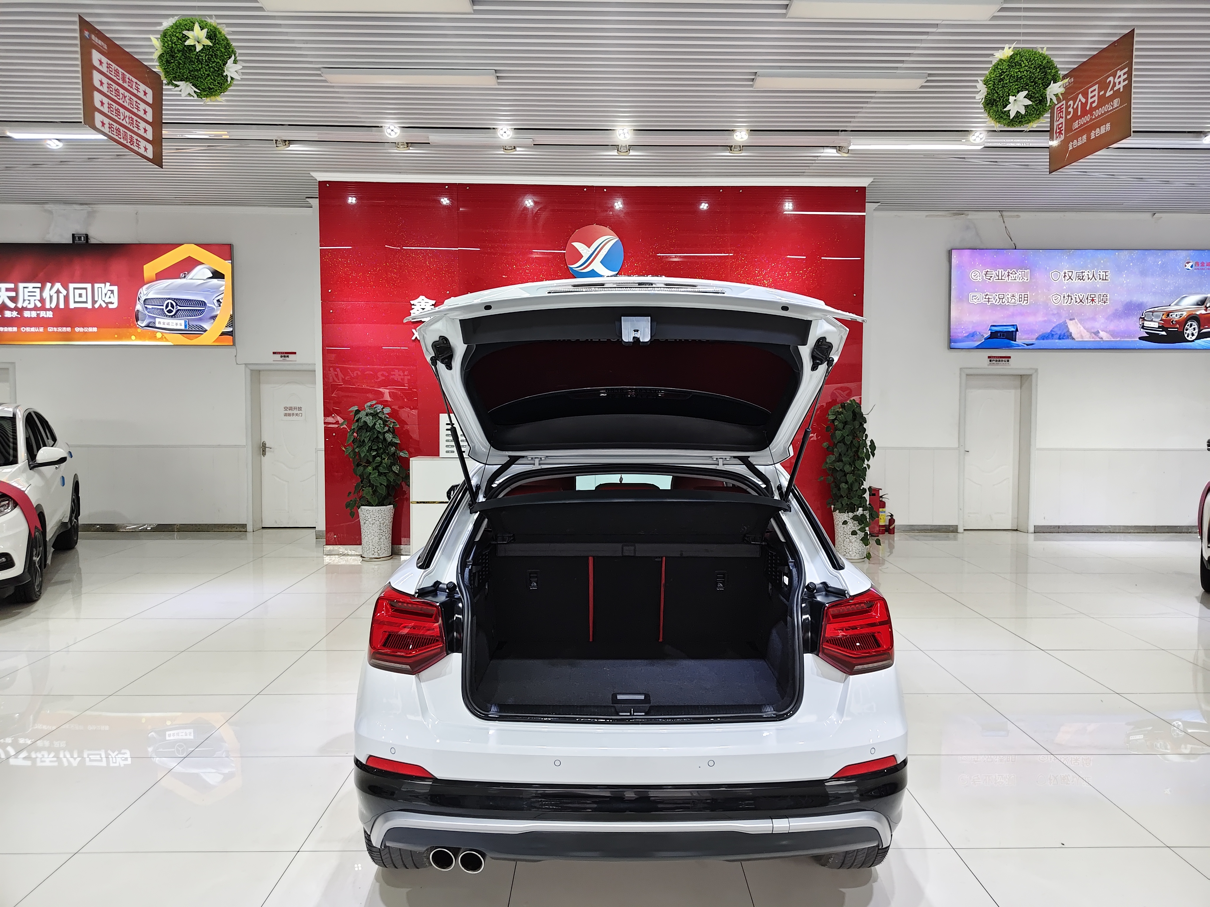 Audi Q2L 2020 صورة سيارة #16