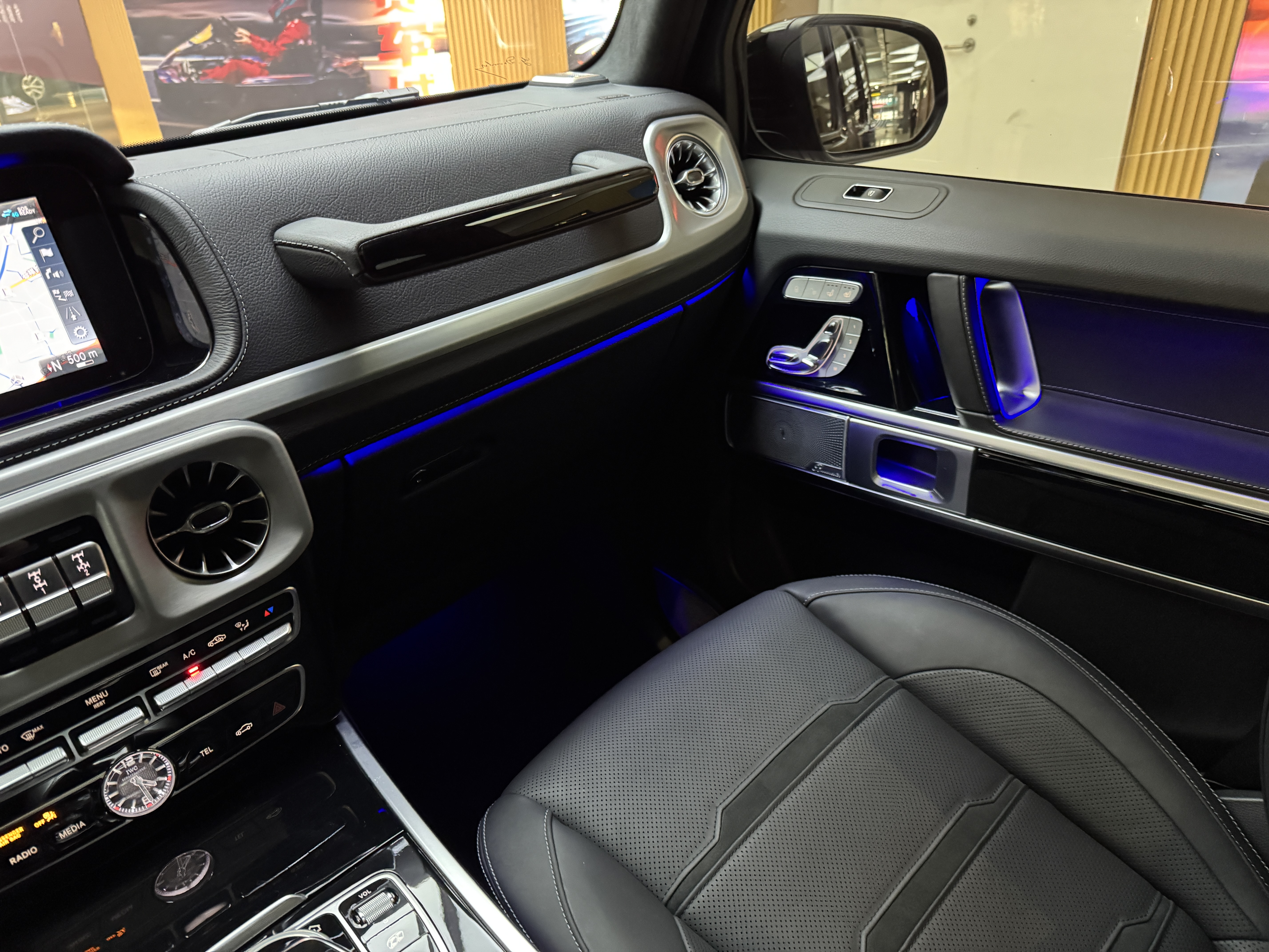 Mercedes-Benz G AMG 2020 car image #16