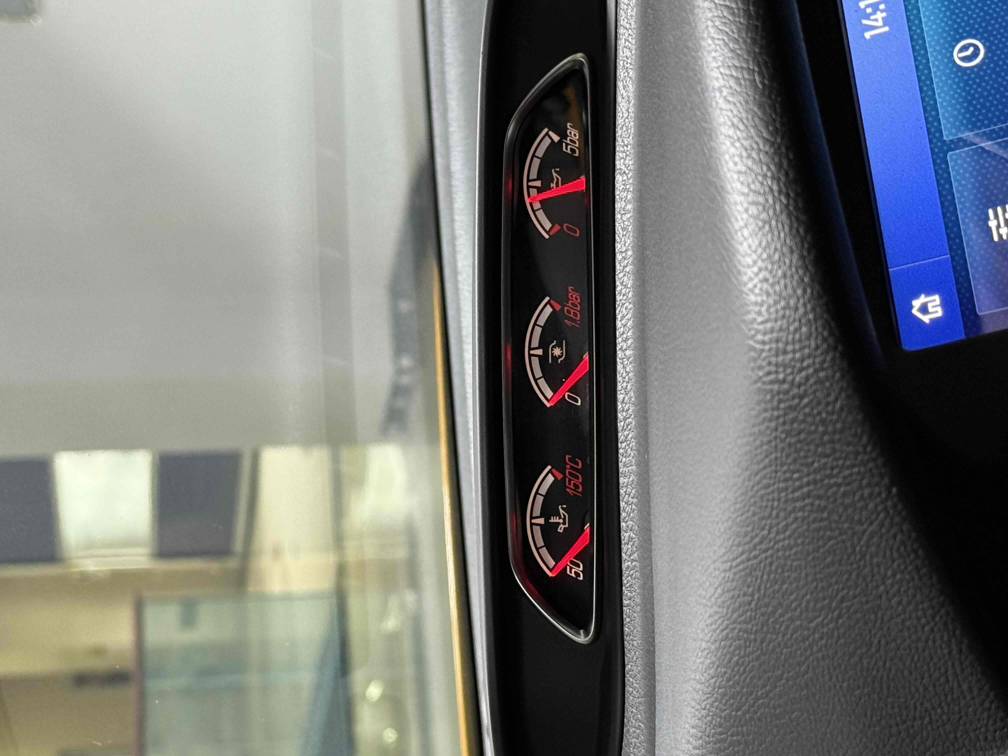 Ford Focus (Imported) 2013 صورة سيارة #16