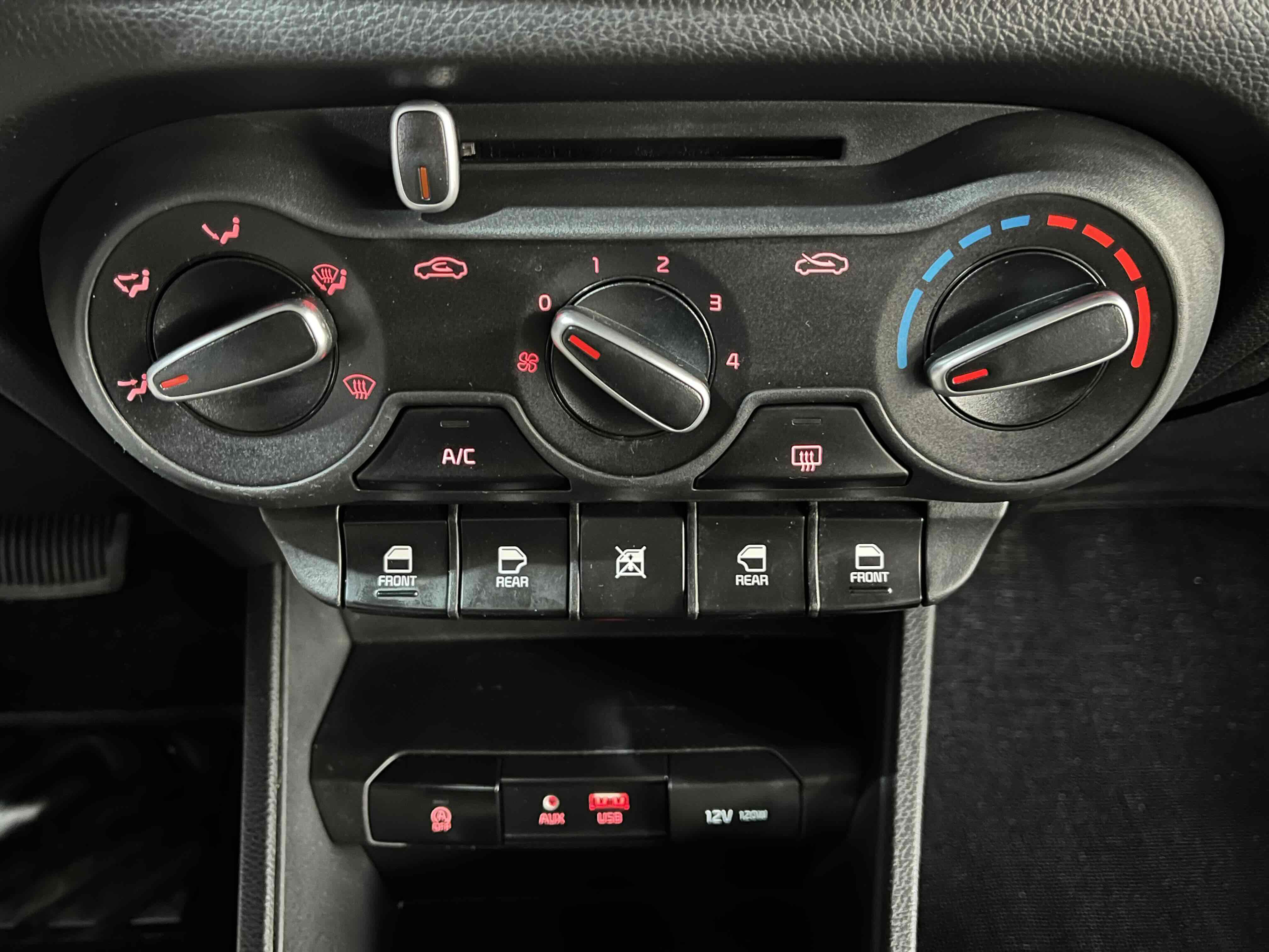 起亚 焕驰 2020 汽车图片 #16