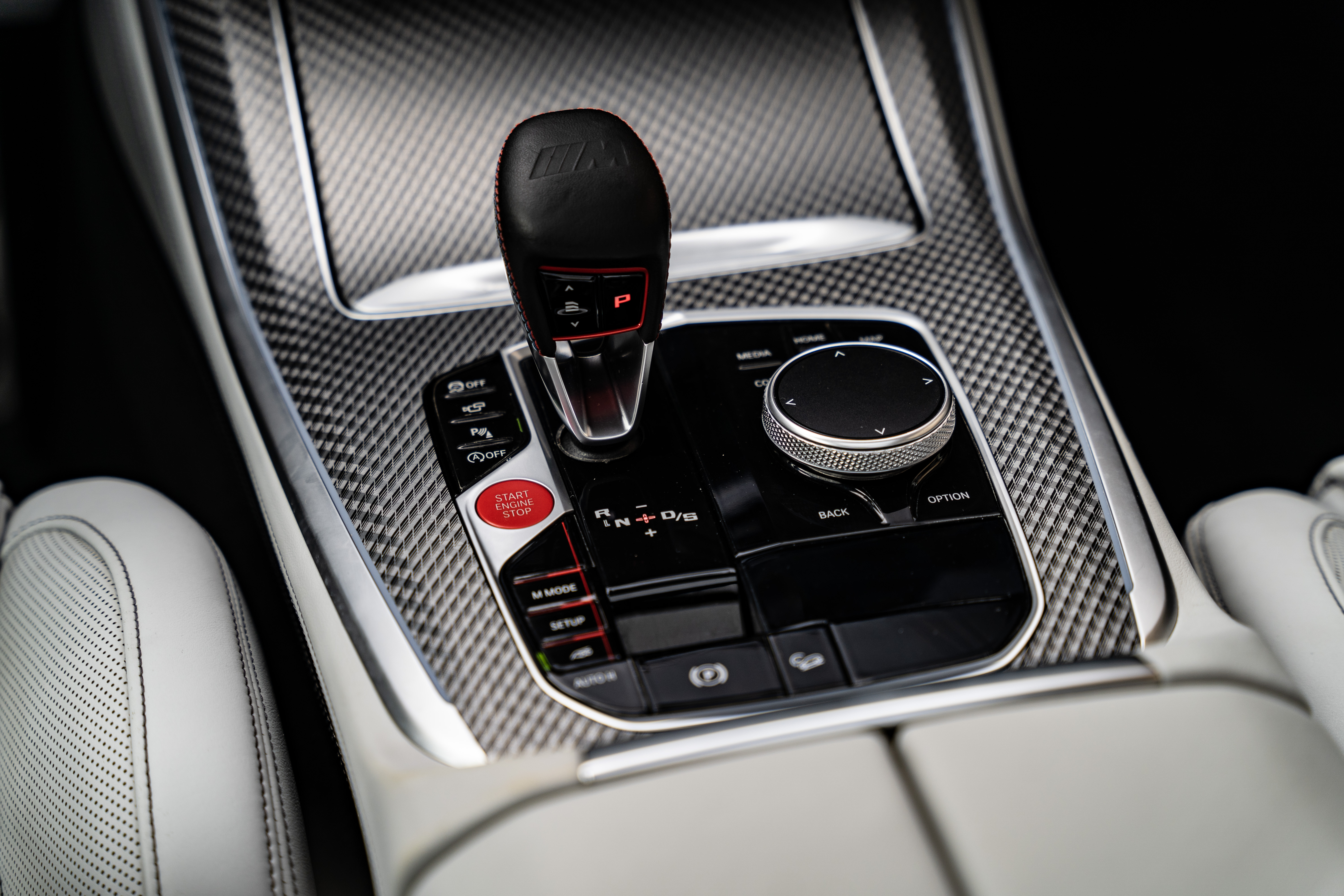 BMW X5 M 2020 immagine di auto #16