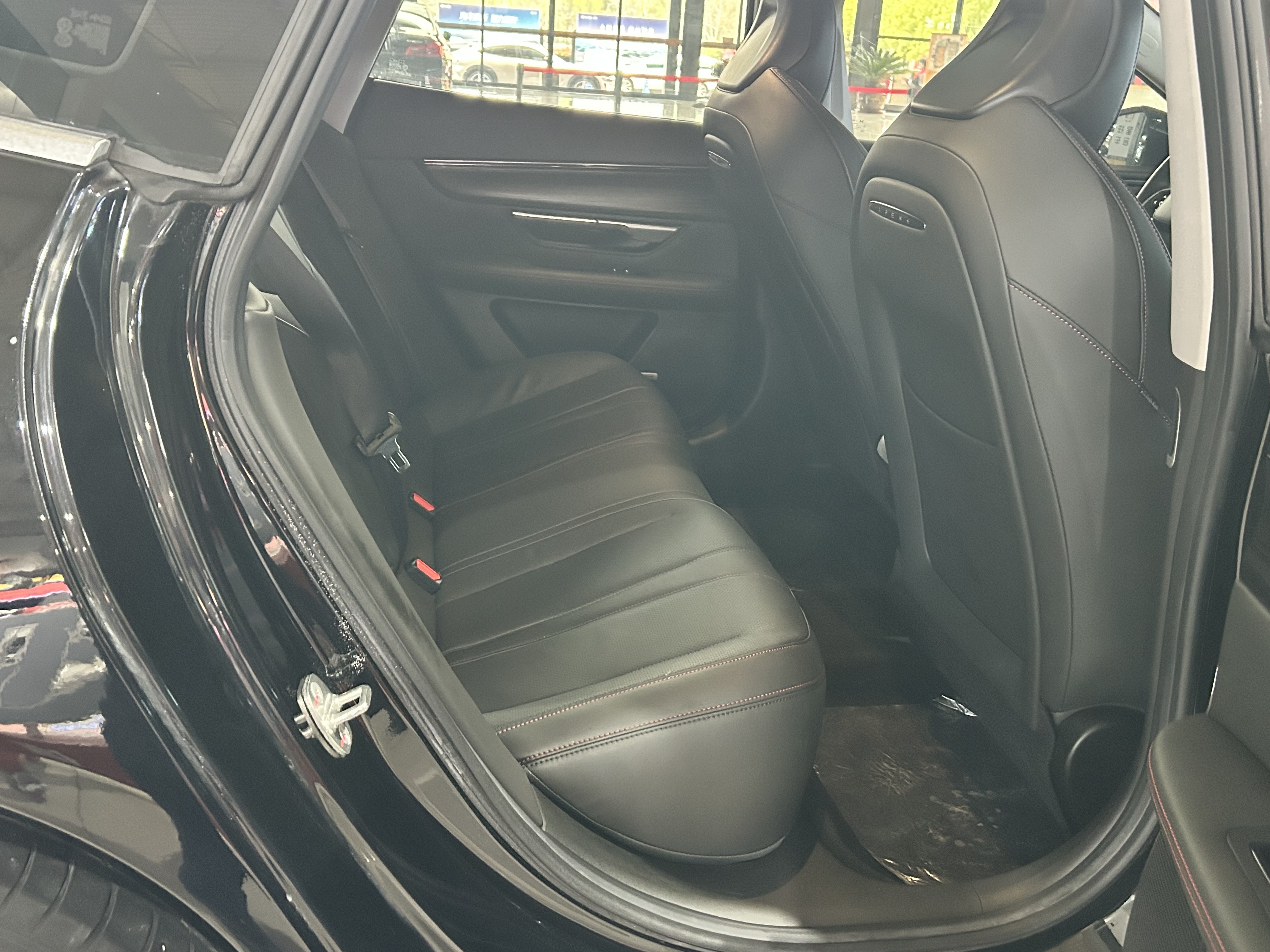 小鹏 小鹏P7 2021 汽车图片 #16