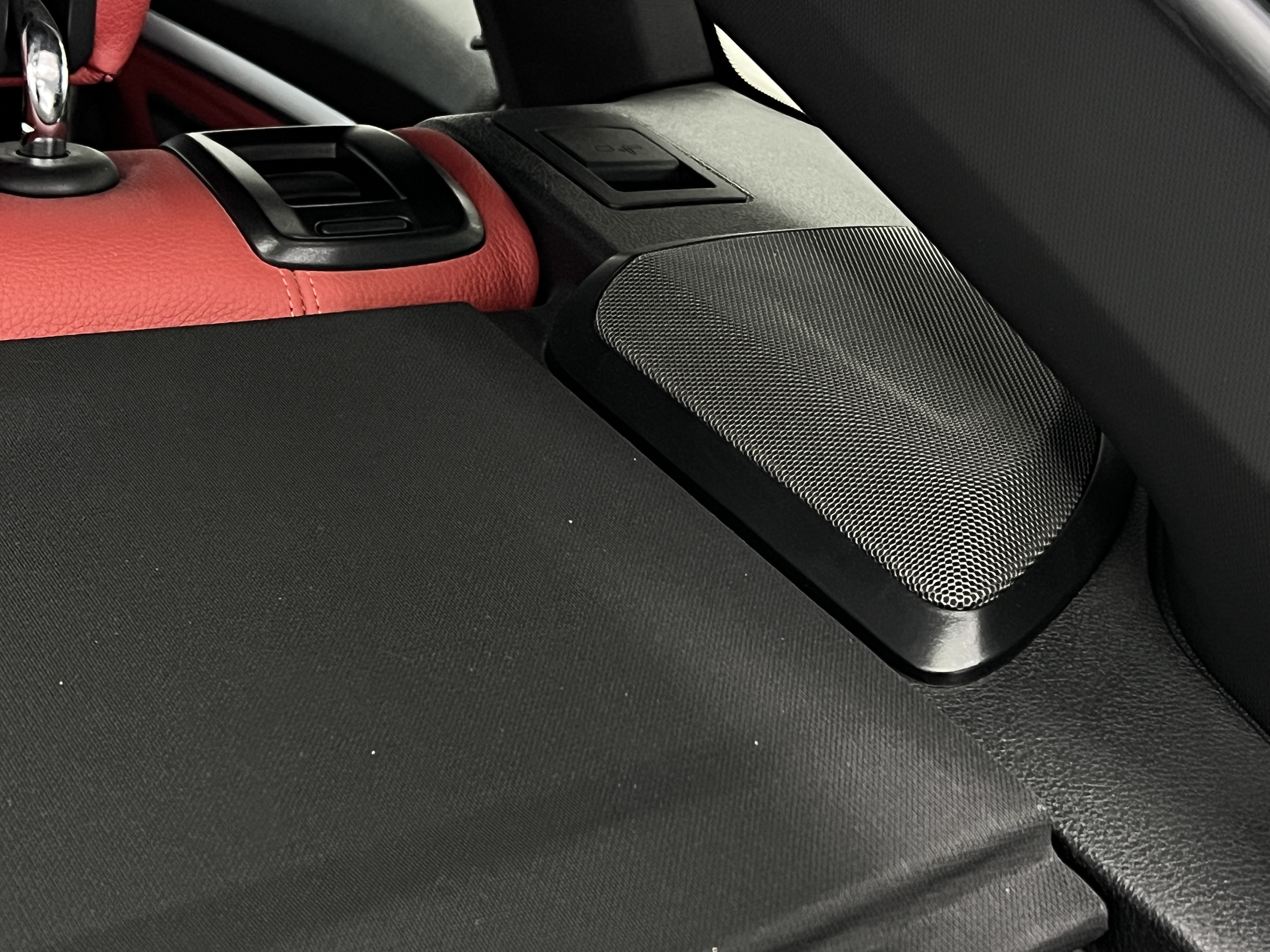 BMW 3 Series GT 2020 car image #16