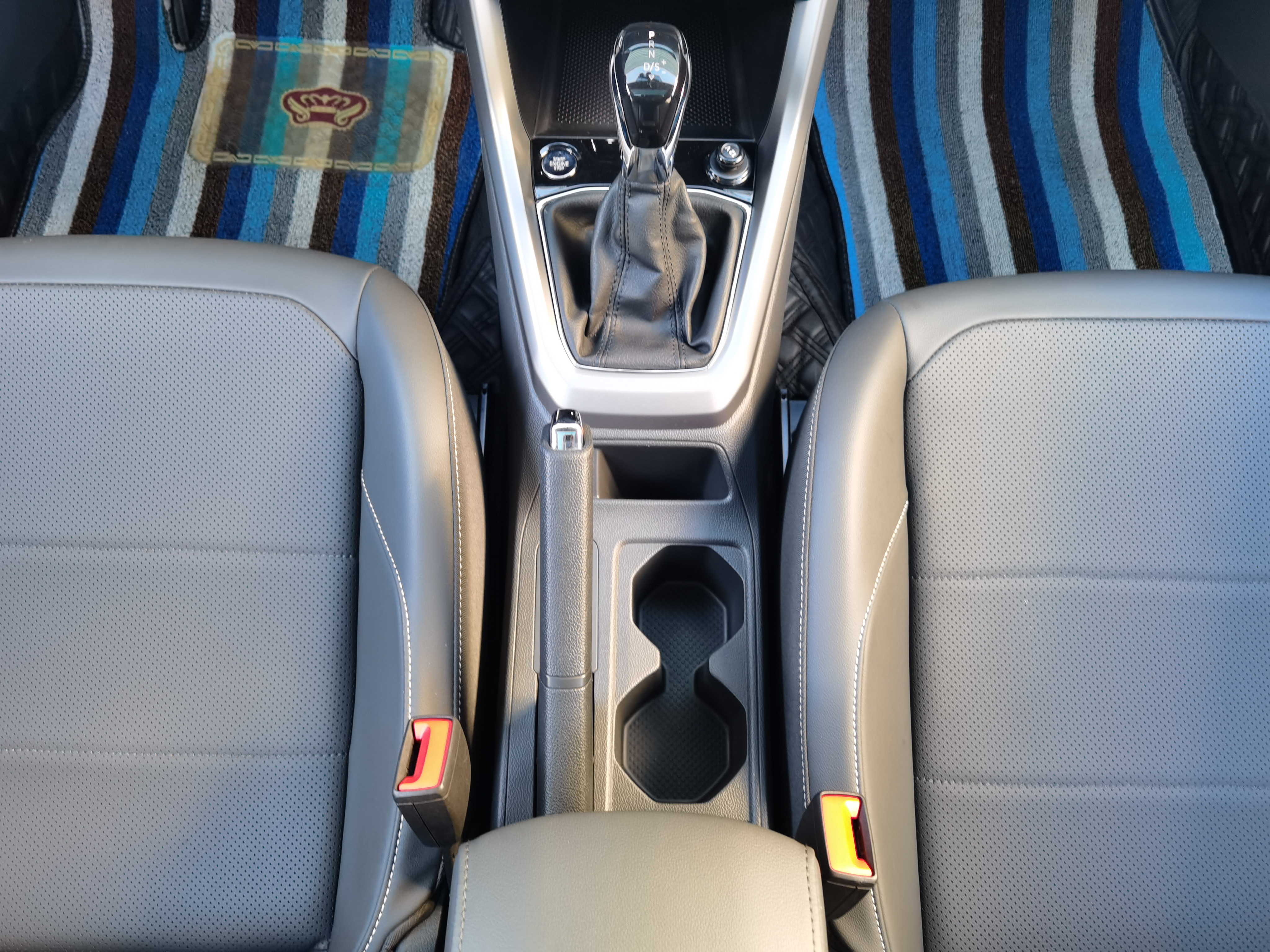 Volkswagen T-Cross 2020 #16 Volkswagen T-Cross 2020 car image #16
