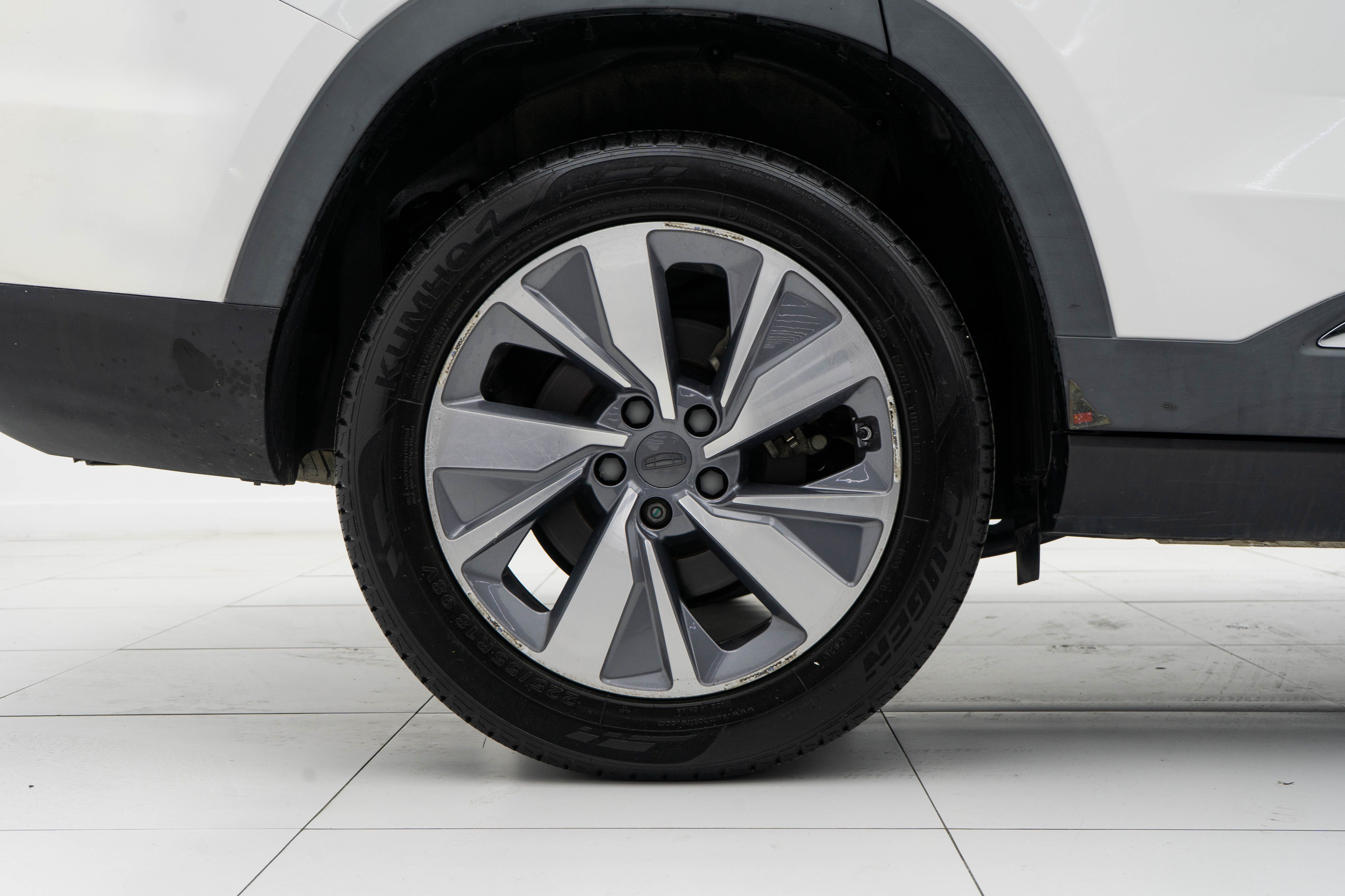 GEELY Okavango 2021 car image #16