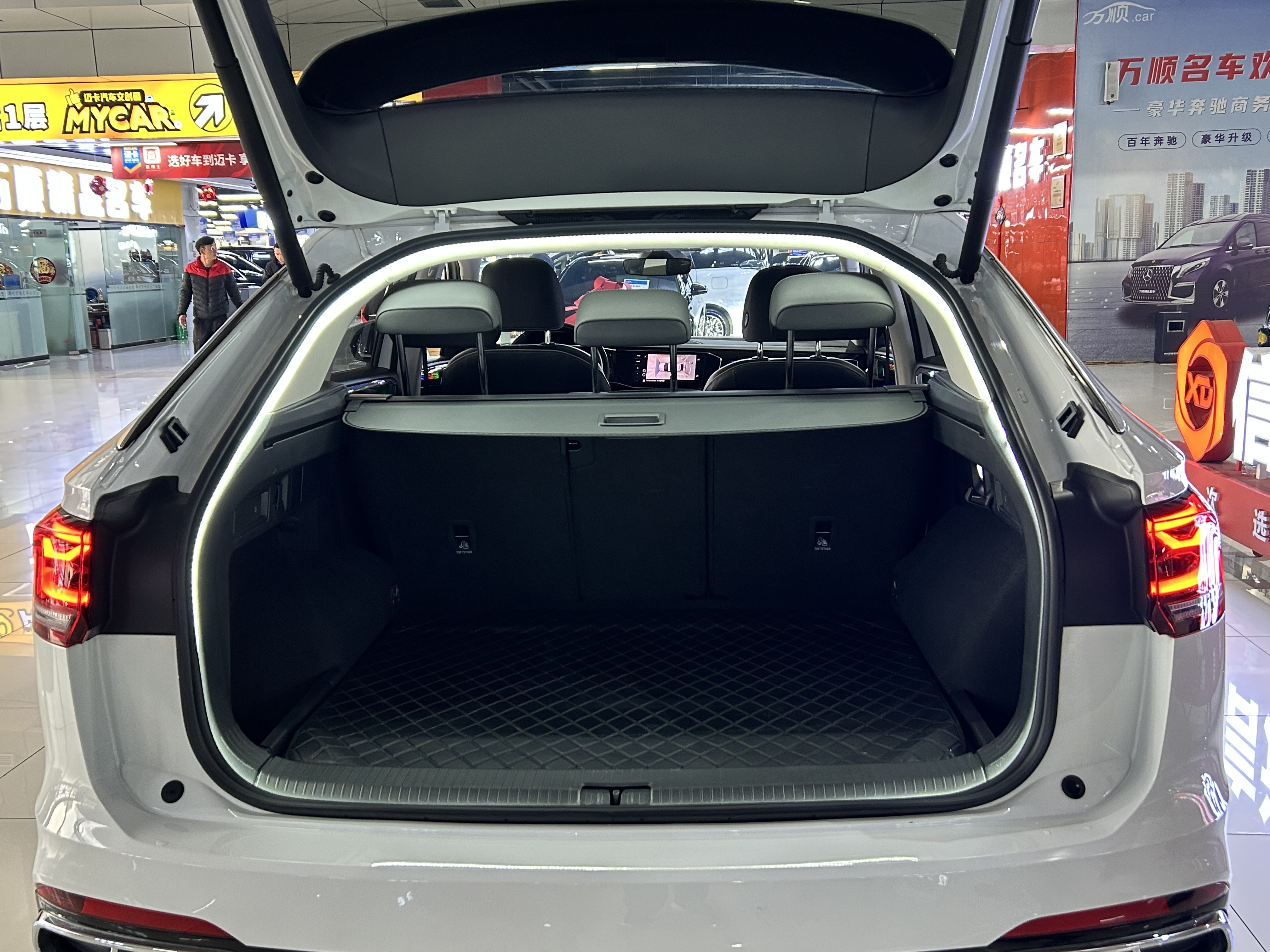 Volkswagen Tayron X 2023 immagine di auto #16