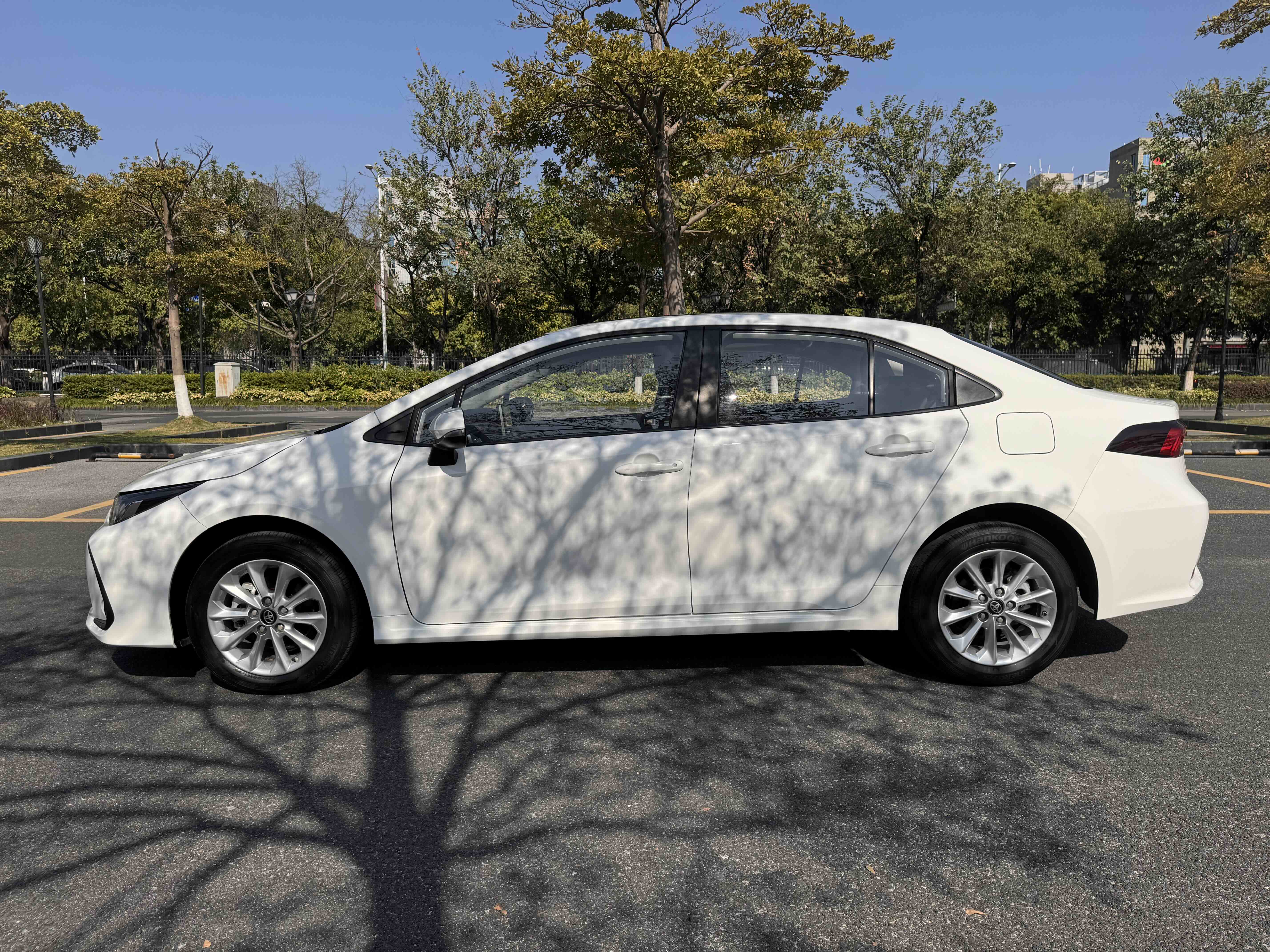 Corolla 2020 immagine di auto #16