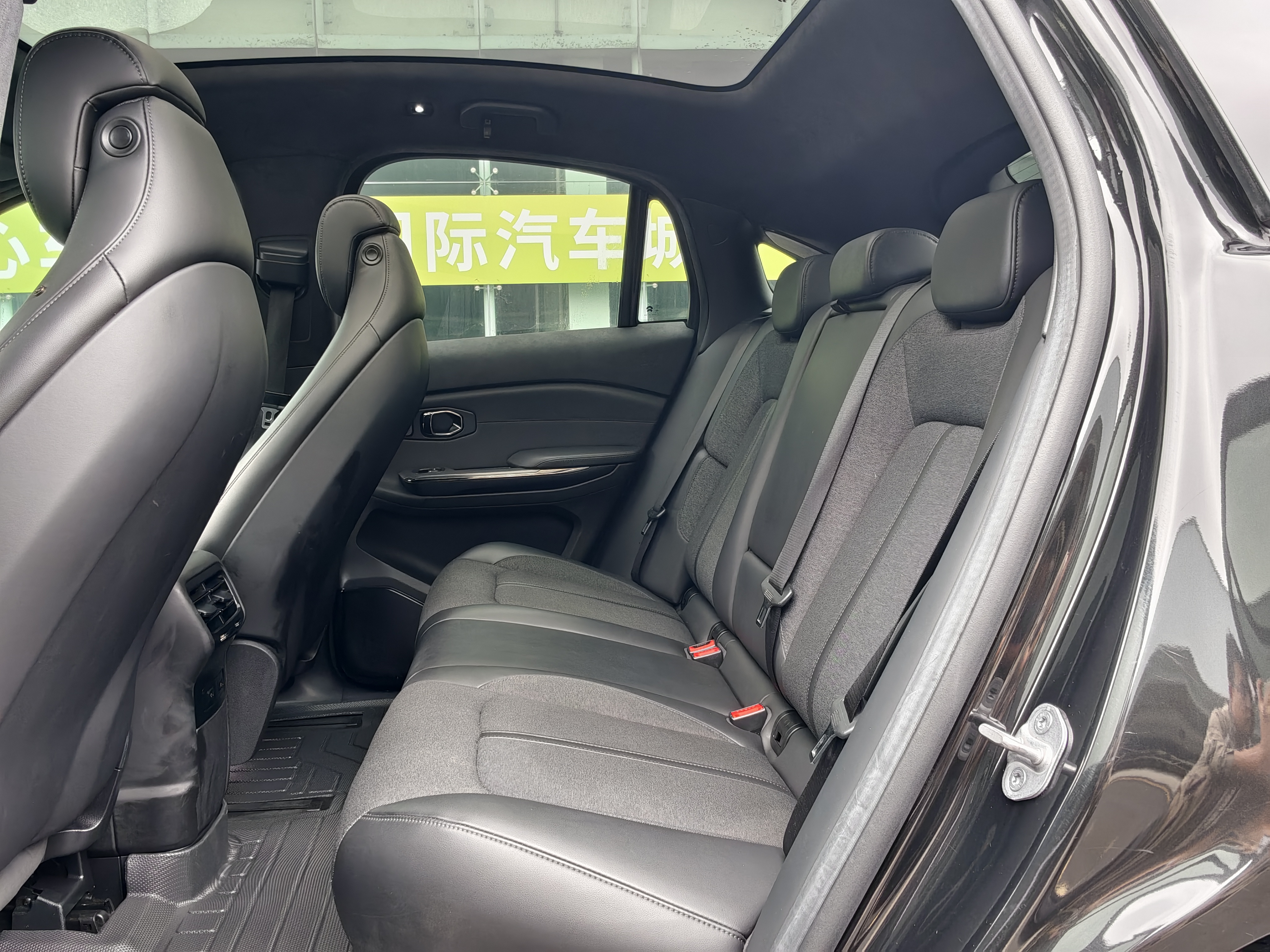 蔚来 蔚来EC6 2021 汽车图片 #16