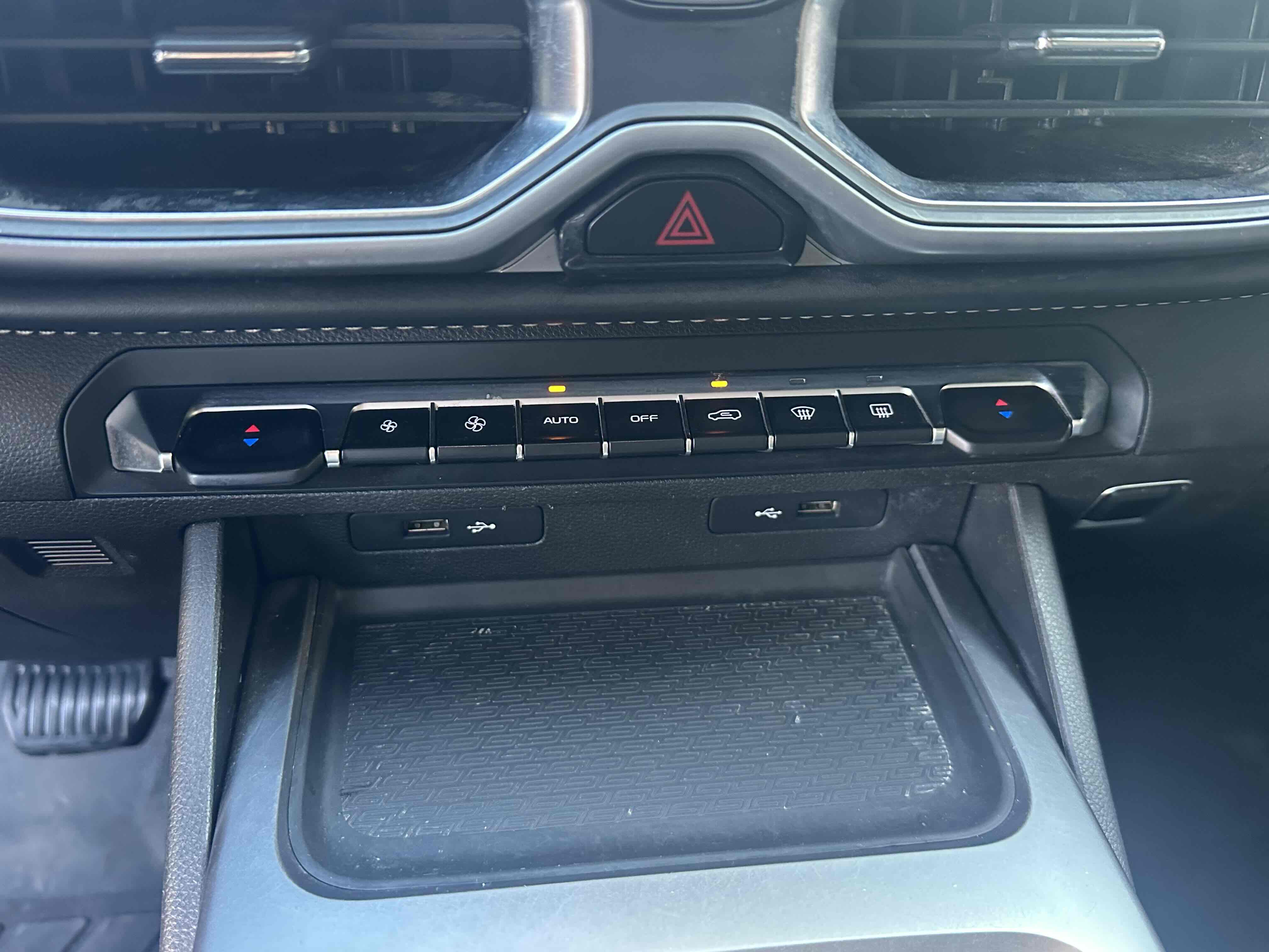 GEELY Okavango 2021 imagem de carro #16