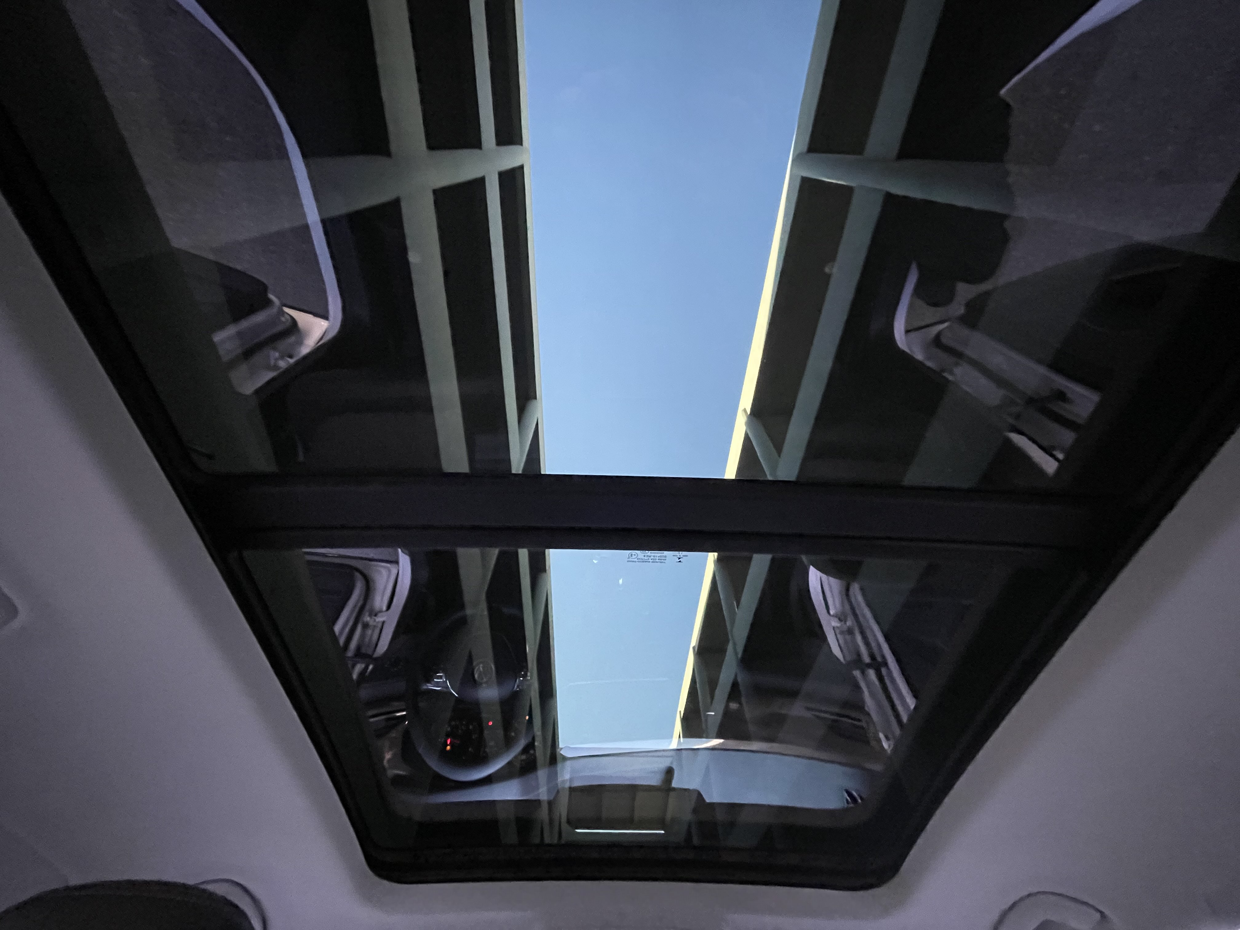 Volkswagen Tharu 2021 car image #16