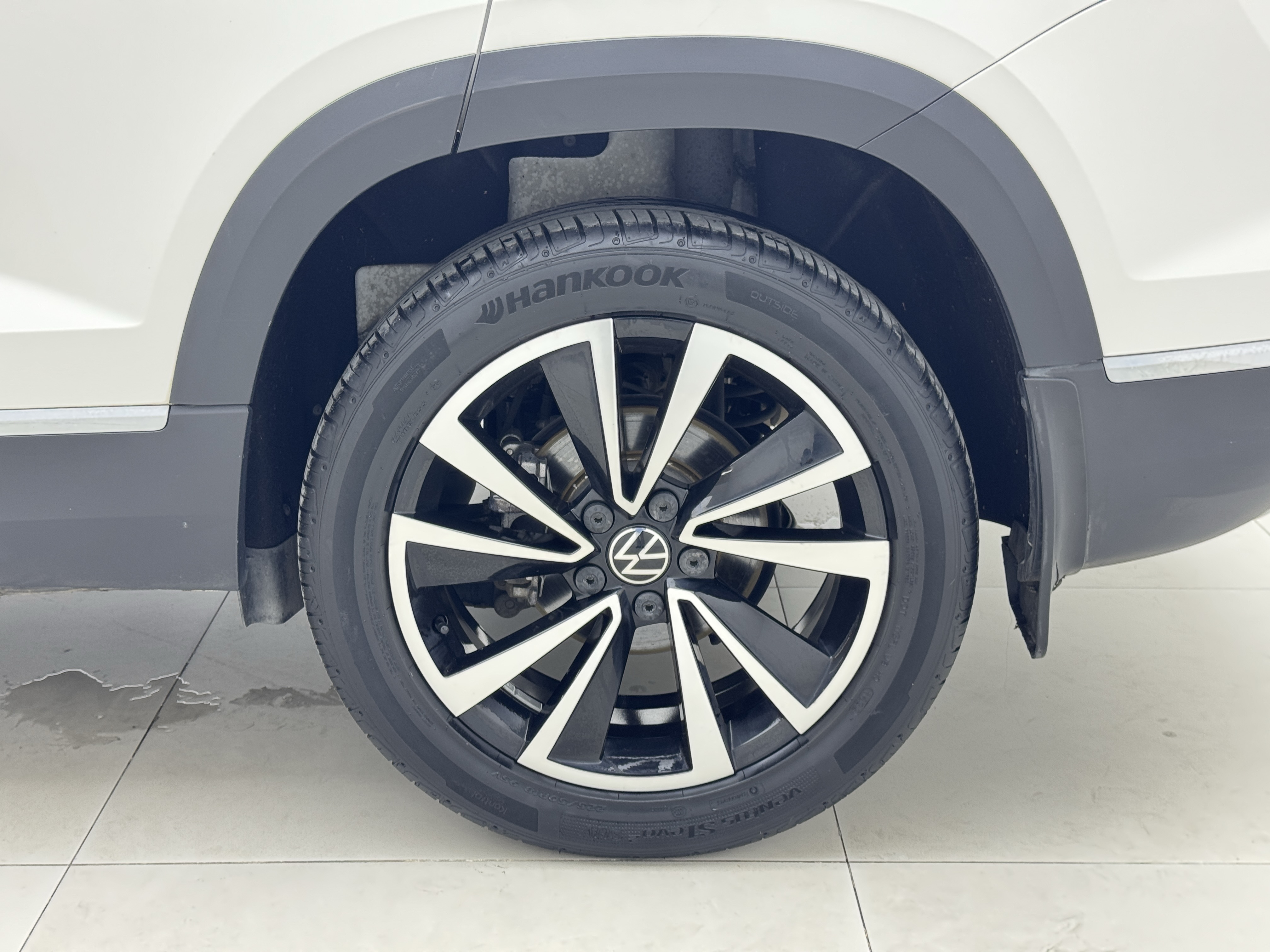Volkswagen Tharu 2022 #16 Volkswagen Tharu 2022 car image #16
