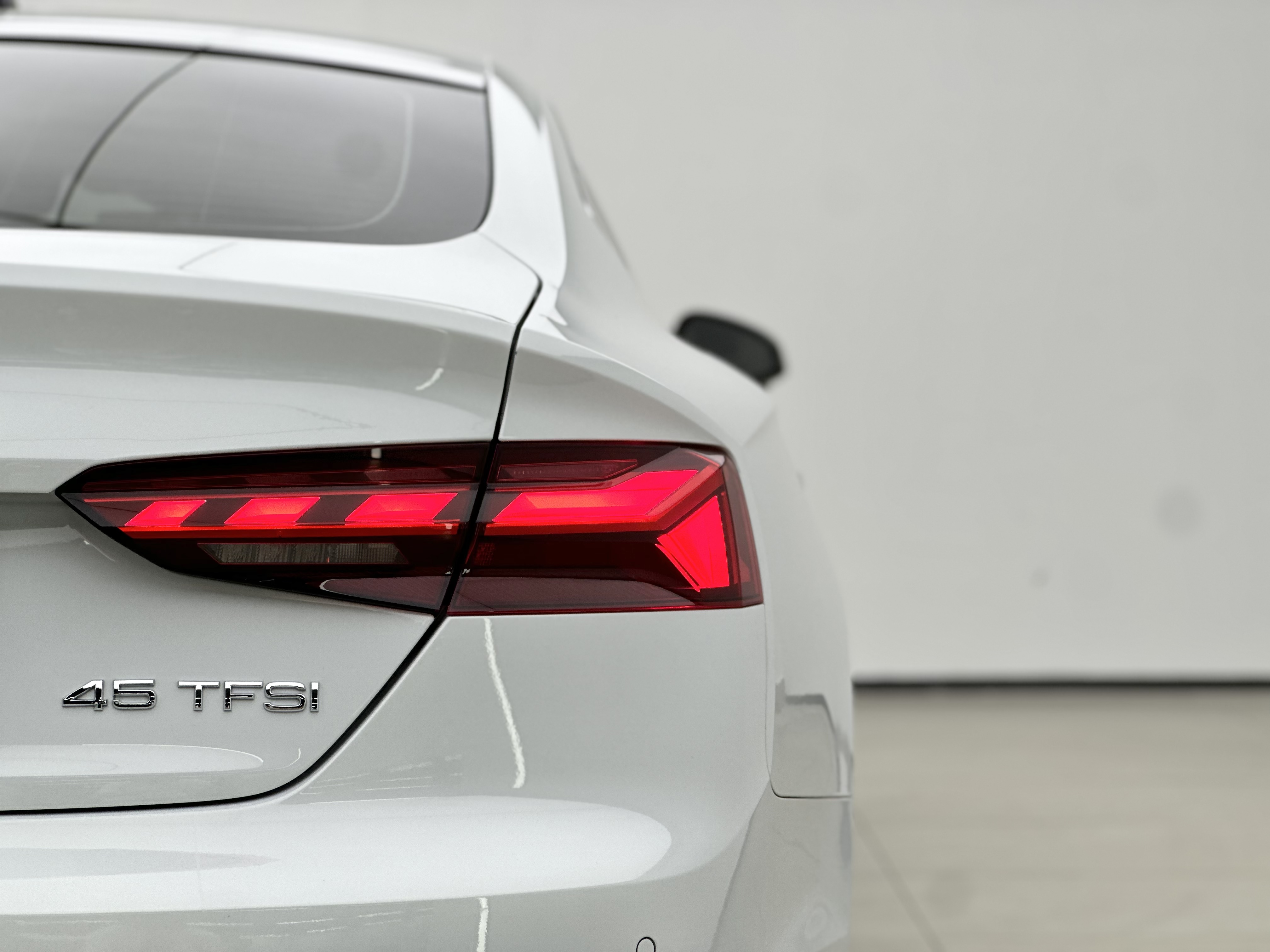 Audi A5 (Imported) 2021 изображение автомобиля #16