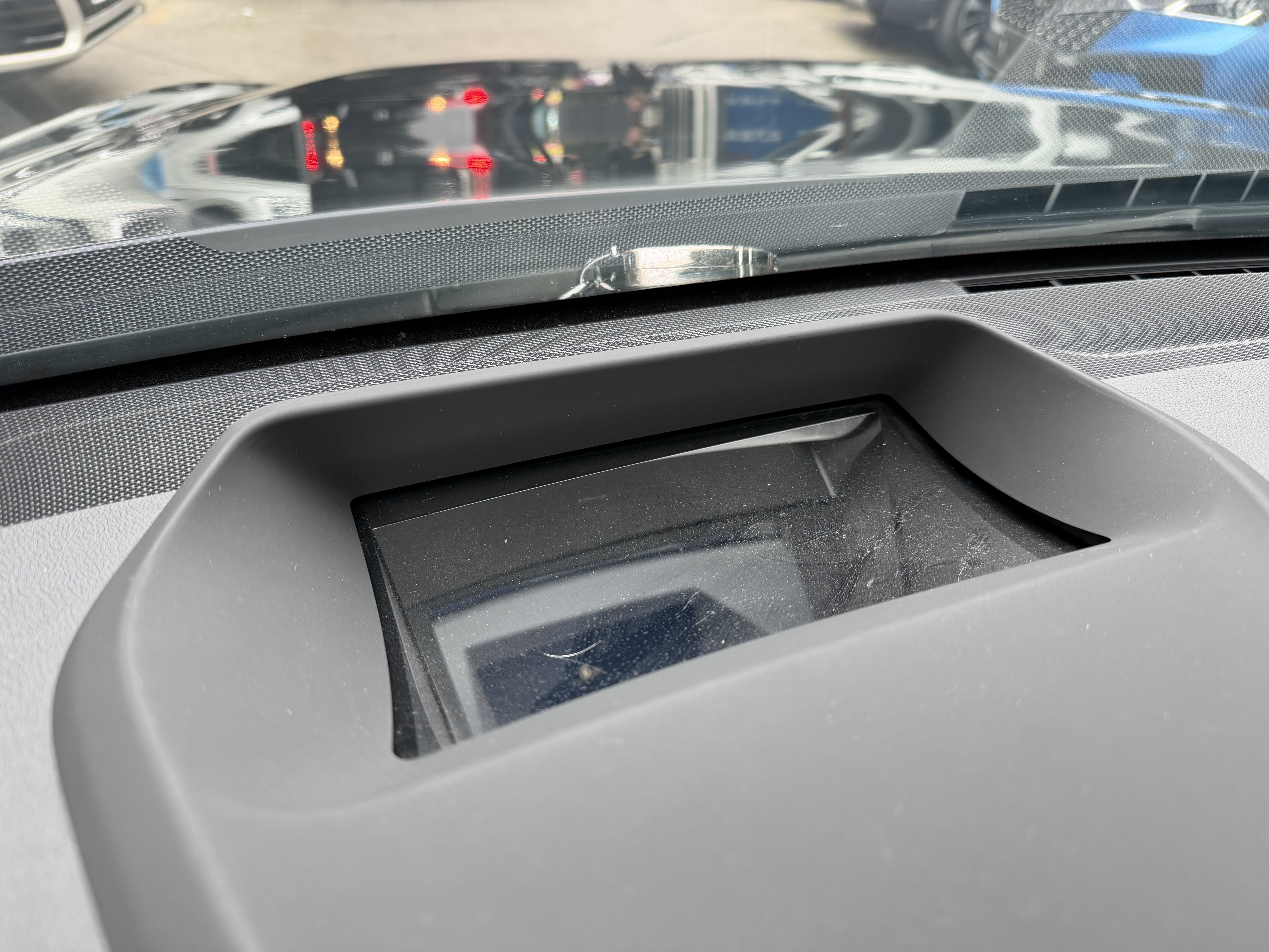 BMW 6 Series GT 2021 car image #16