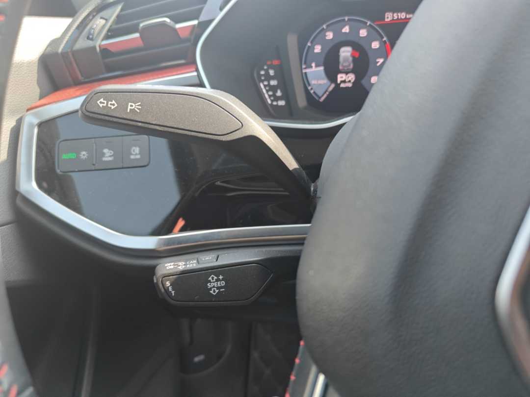 Audi Q3 2020 imagen de coche #16