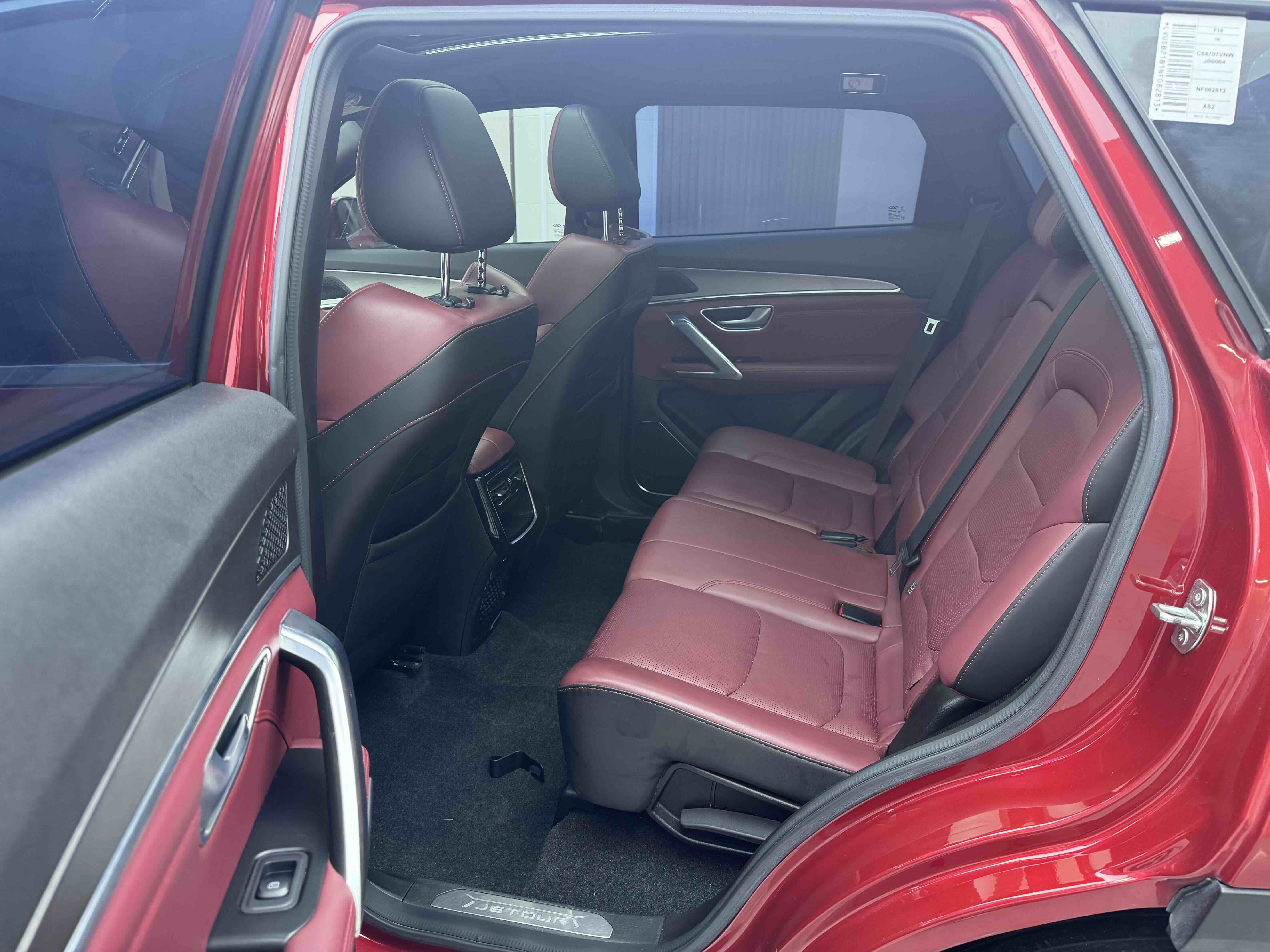 Jetour X70 PLUS 2022 car image #16