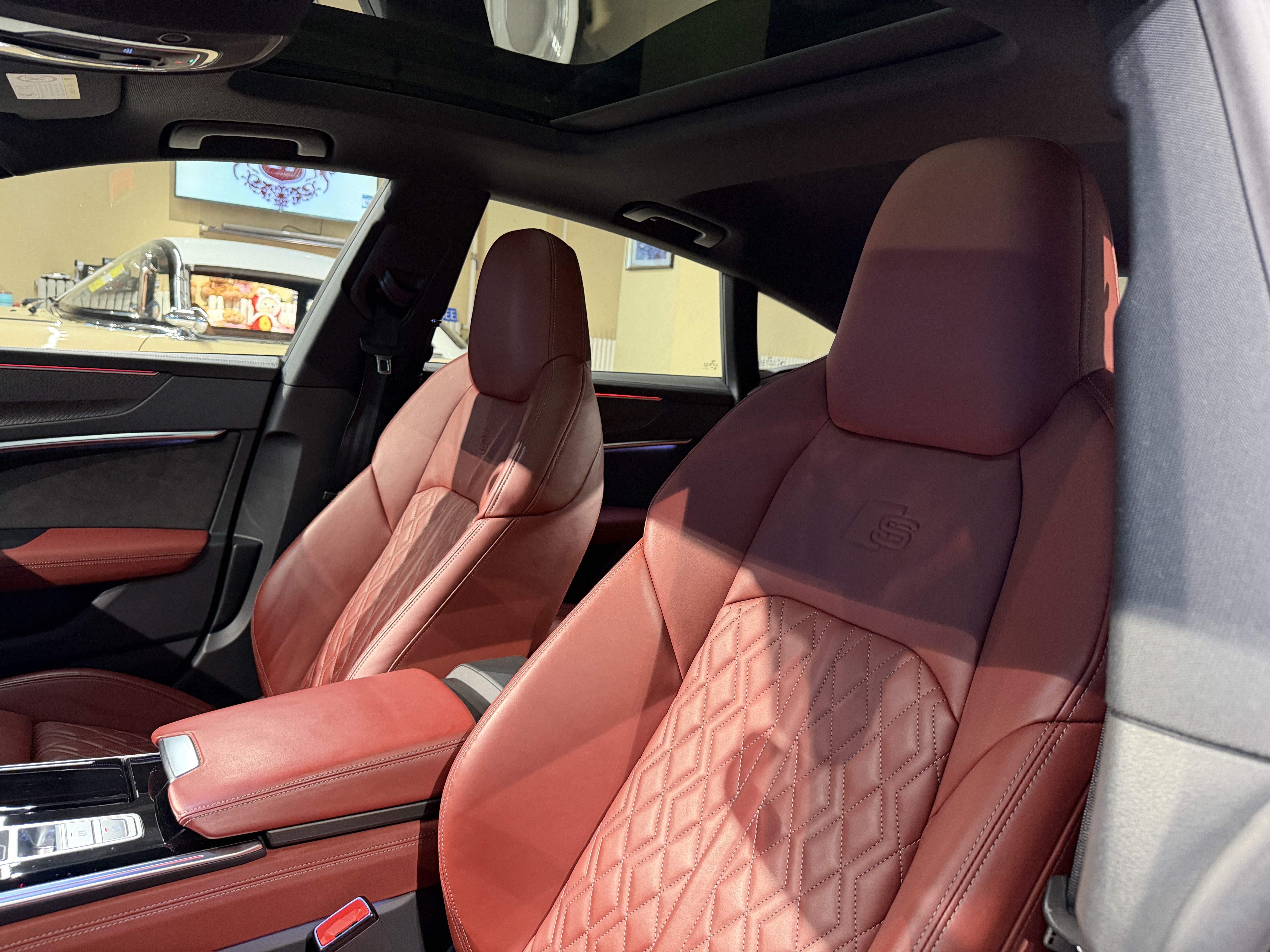 Audi S7 2021 immagine di auto #16