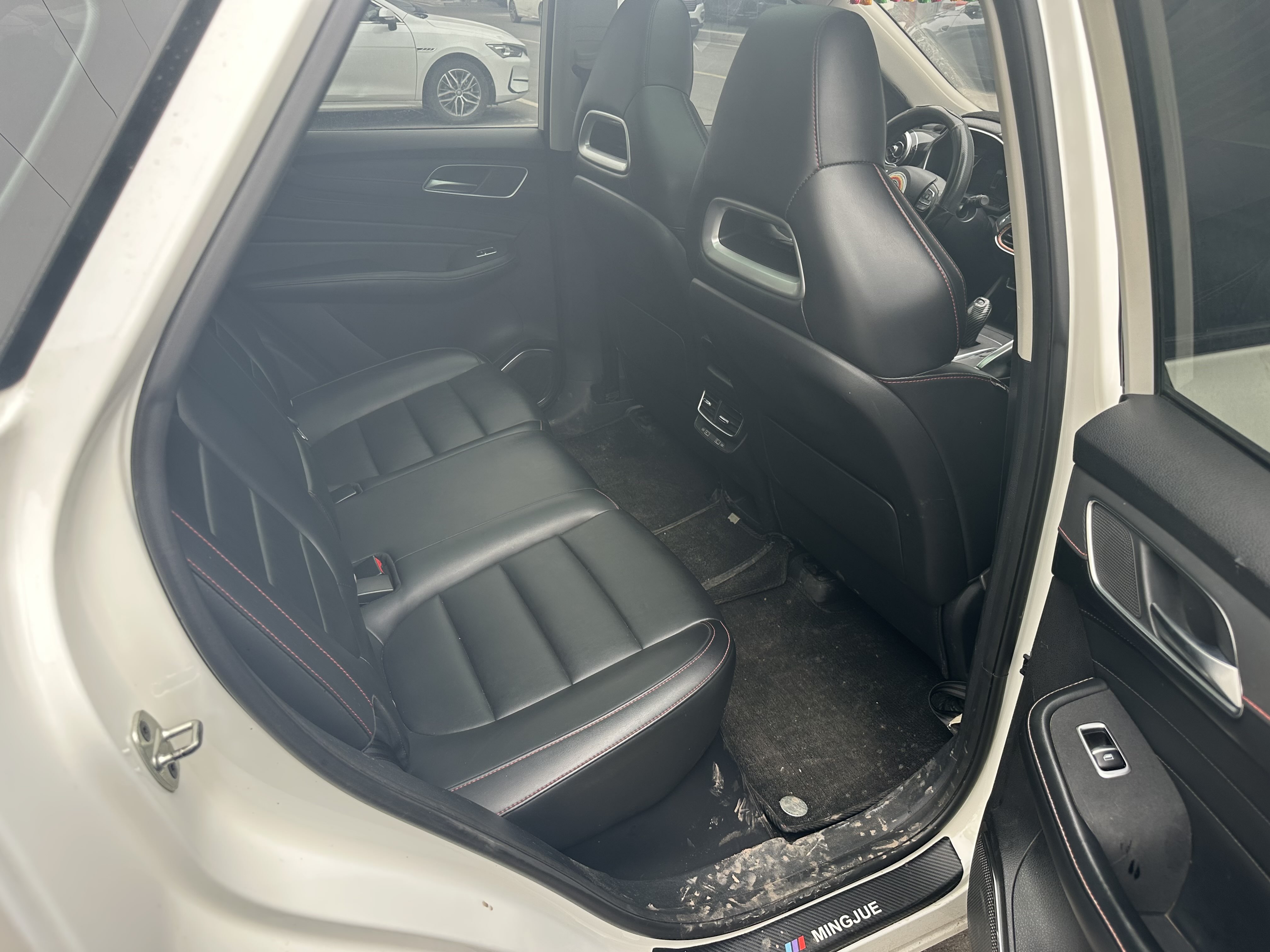 MG Pilot 2021 car image #16