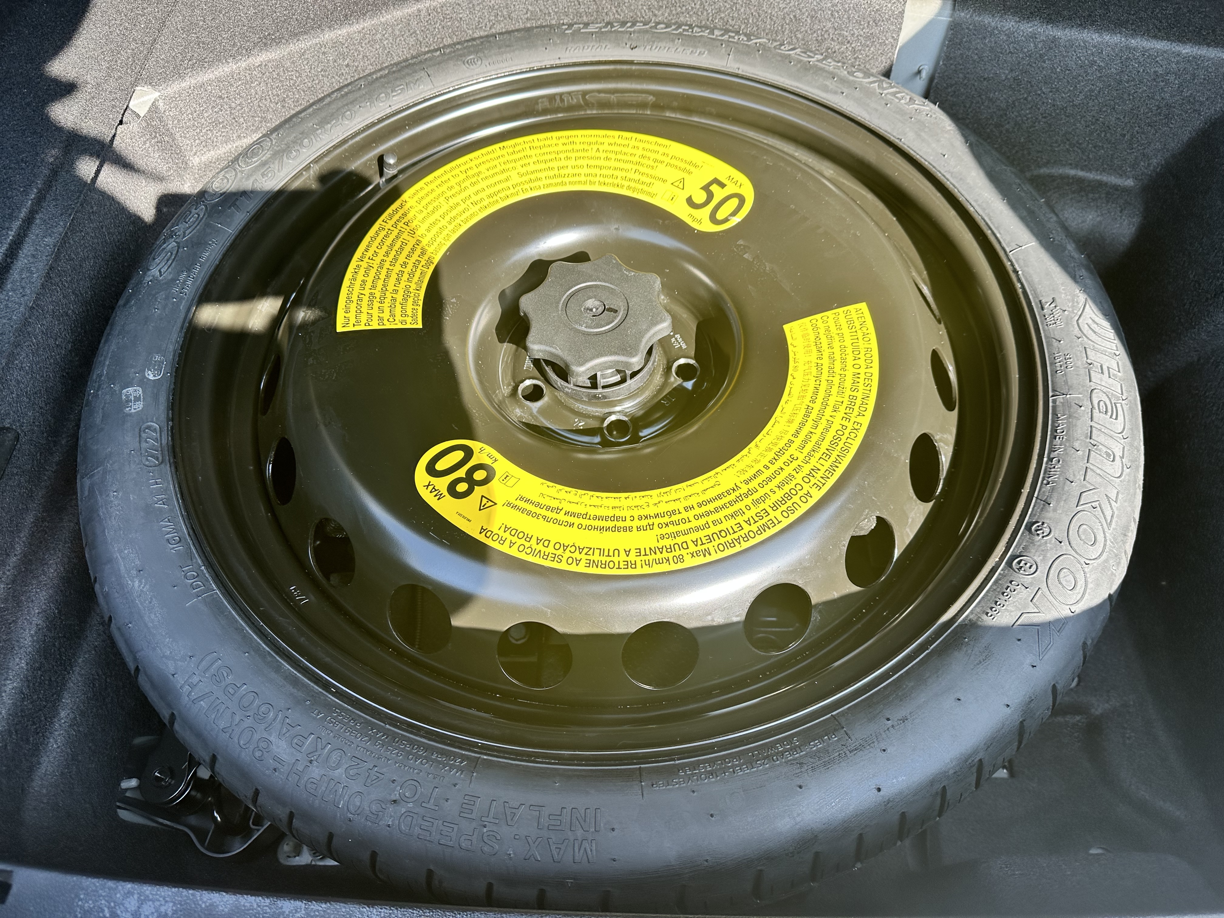 Volkswagen Phideon 2023 immagine di auto #16