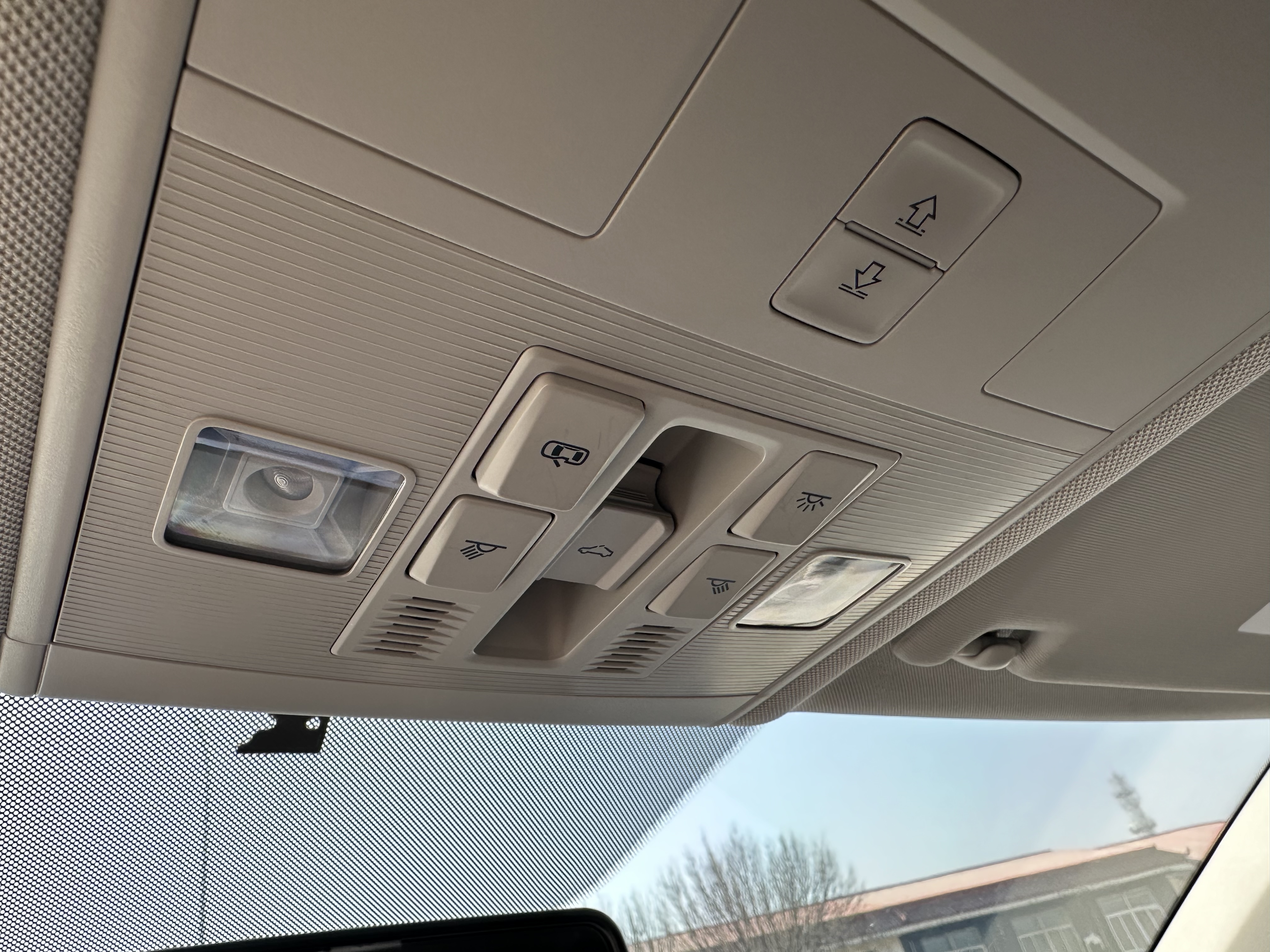 Volkswagen T-Cross 2021 car image #16